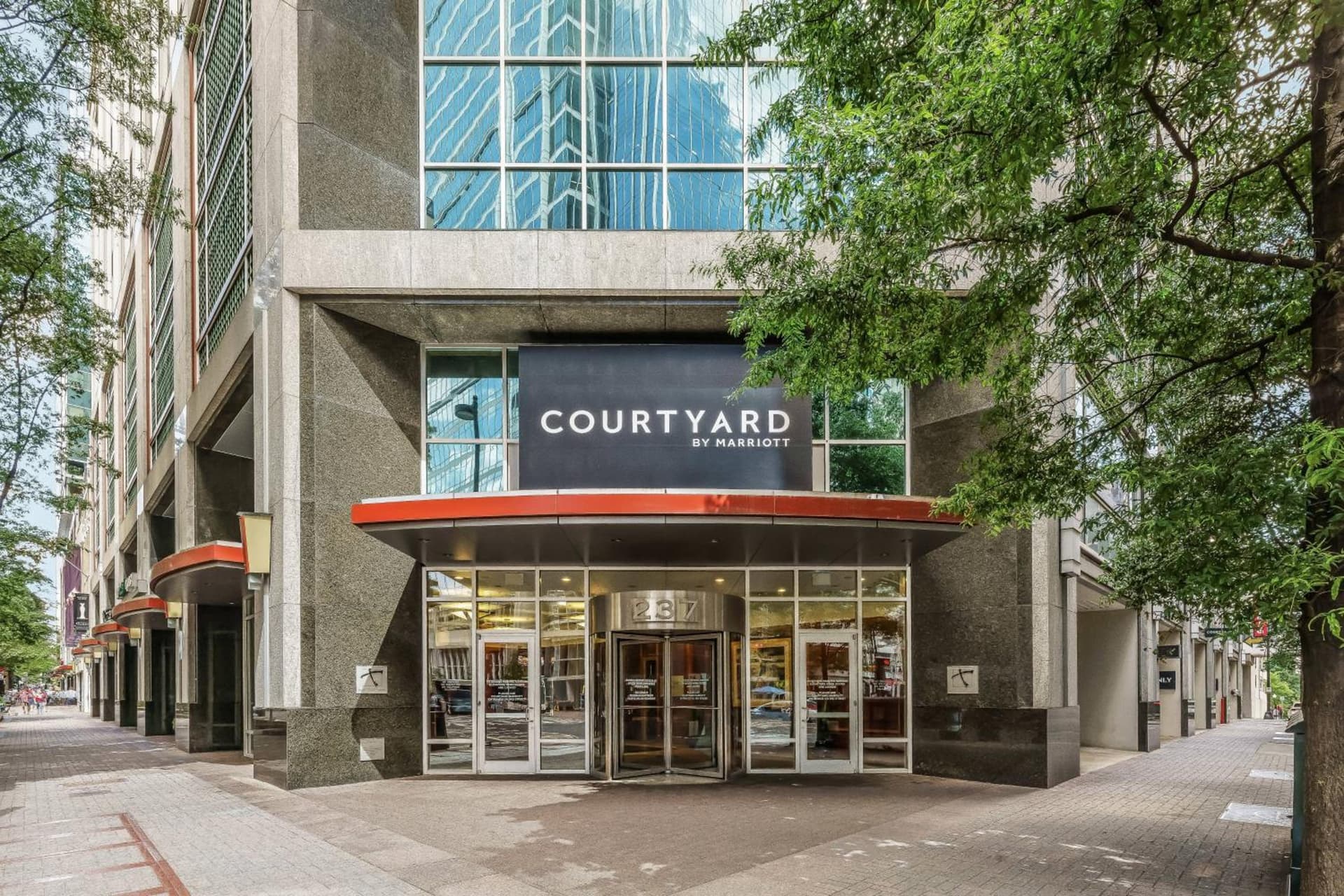 Courtyard Charlotte City Center property views in Charlotte, NC — gallery photo 3