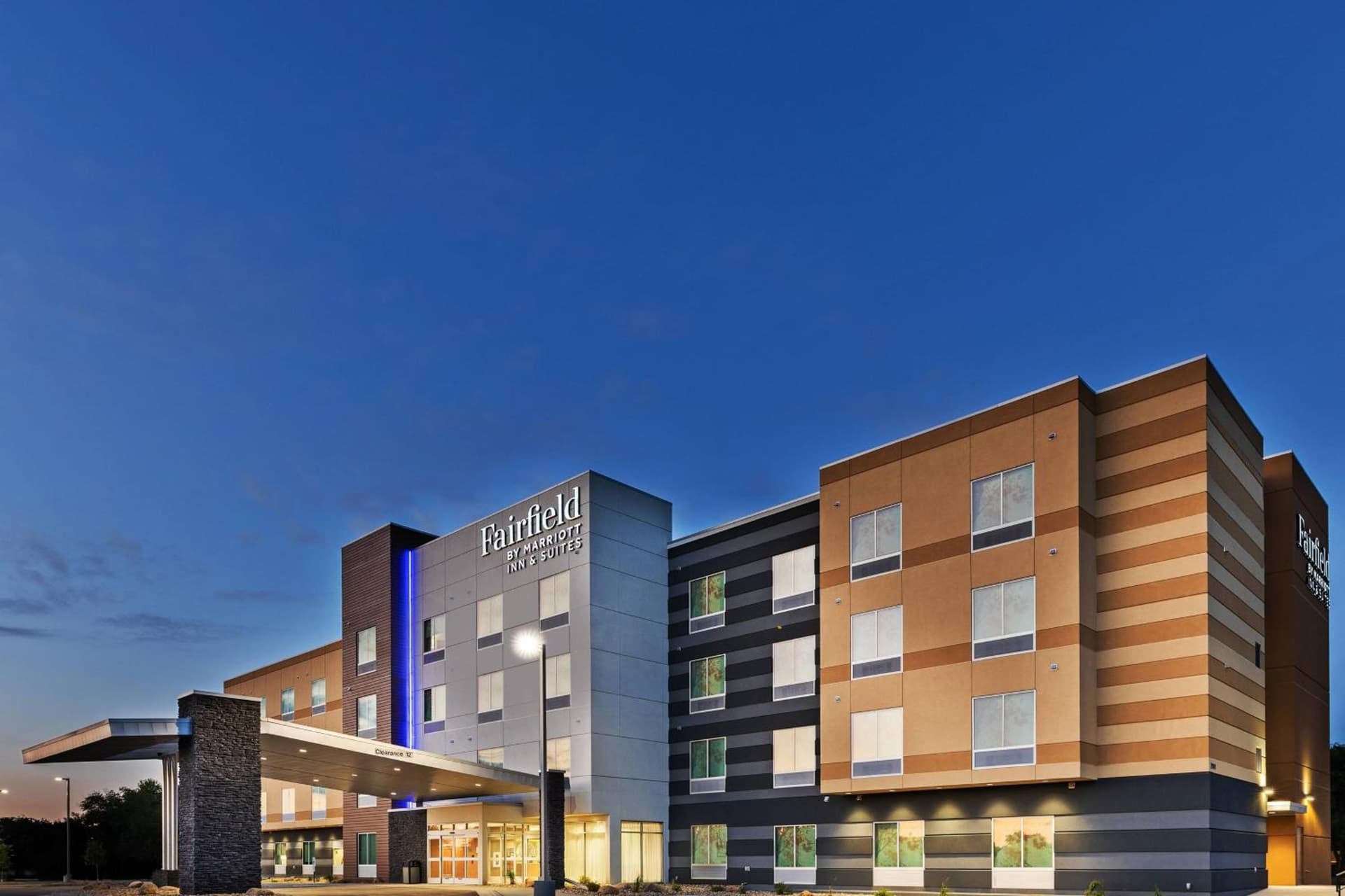 Fairfield by Marriott Inn & Suites Aberdeen, SD interior in Aberdeen, SD — gallery photo 2