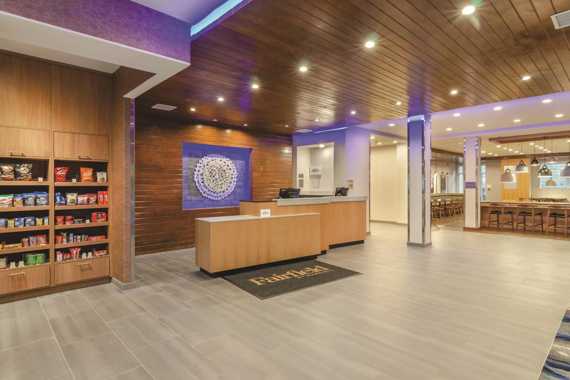Fairfield Inn & Suites by Marriott Kansas City Shawnee interior in Shawnee, KS — gallery photo 2
