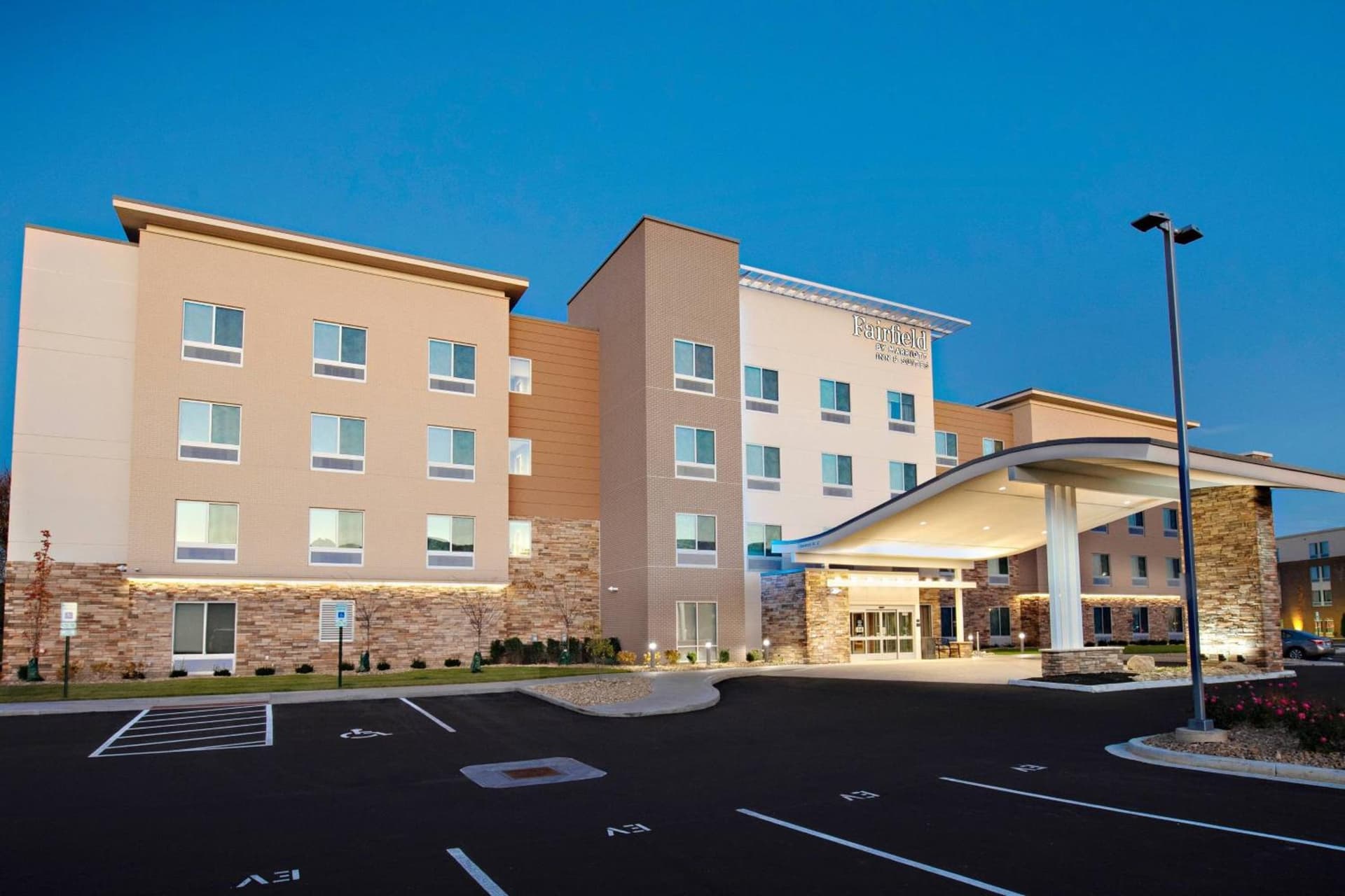 Fairfield Inn & Suites by Marriott Dayton North featured exterior or lobby in Murlin Heights, OH — similar hotel