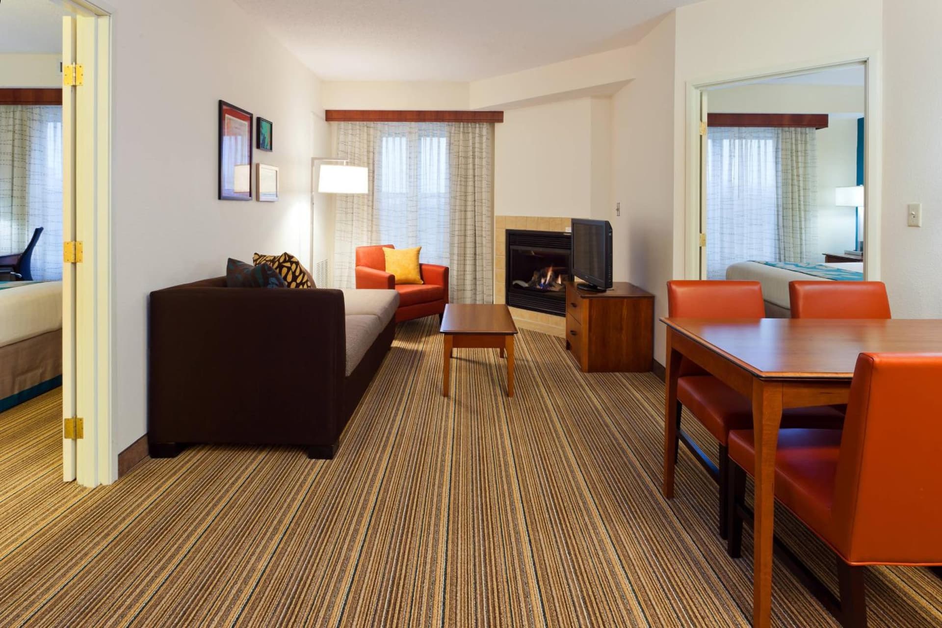 Residence Inn Indianapolis Carmel interior in Carmel, IN — gallery photo 2