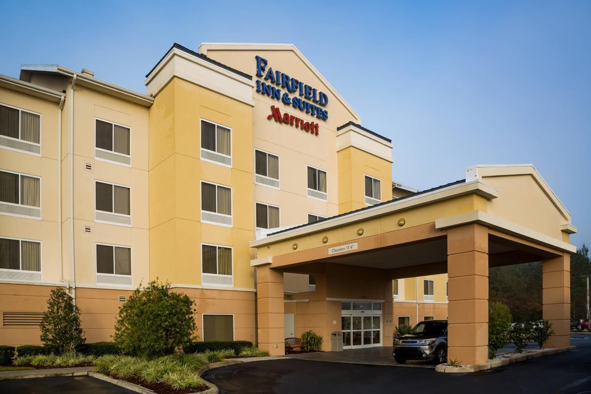 Fairfield Inn & Suites Lake City interior in Lake City, FL — gallery photo 2