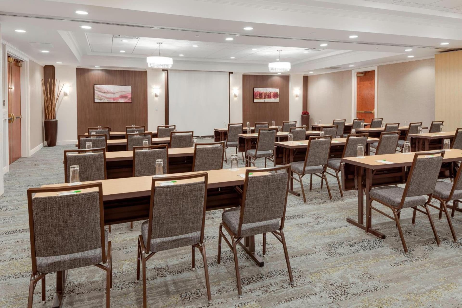 Courtyard by Marriott Portsmouth gallery photo in Portsmouth, NH — image 19