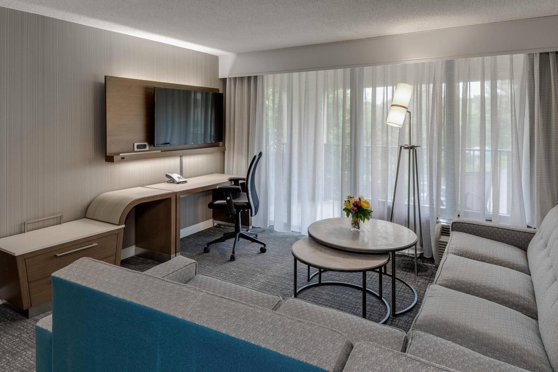 Courtyard by Marriott Portsmouth gallery photo in Portsmouth, NH — image 7