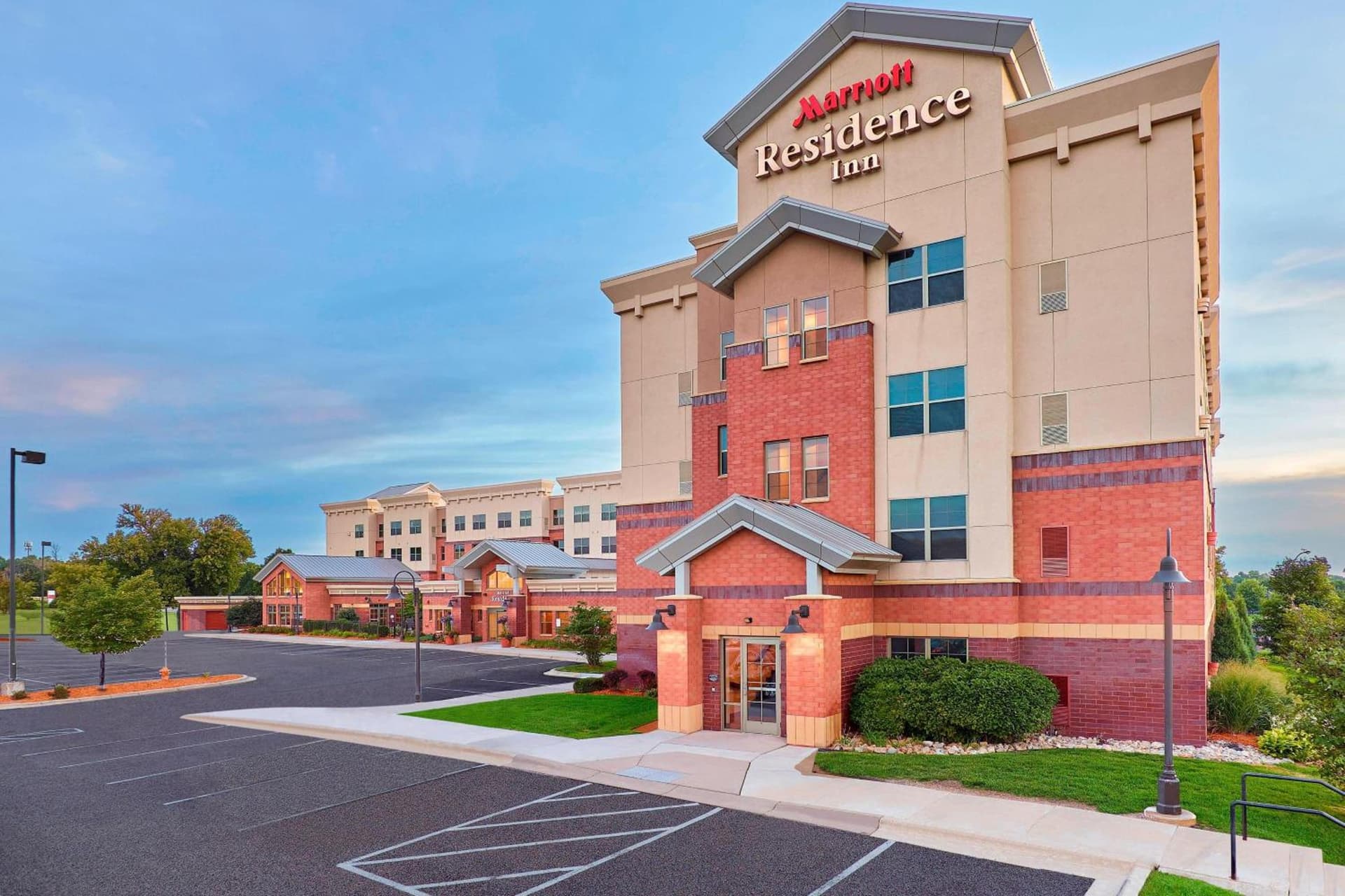 Residence Inn Minneapolis Plymouth property views in Plymouth, MN — gallery photo 3
