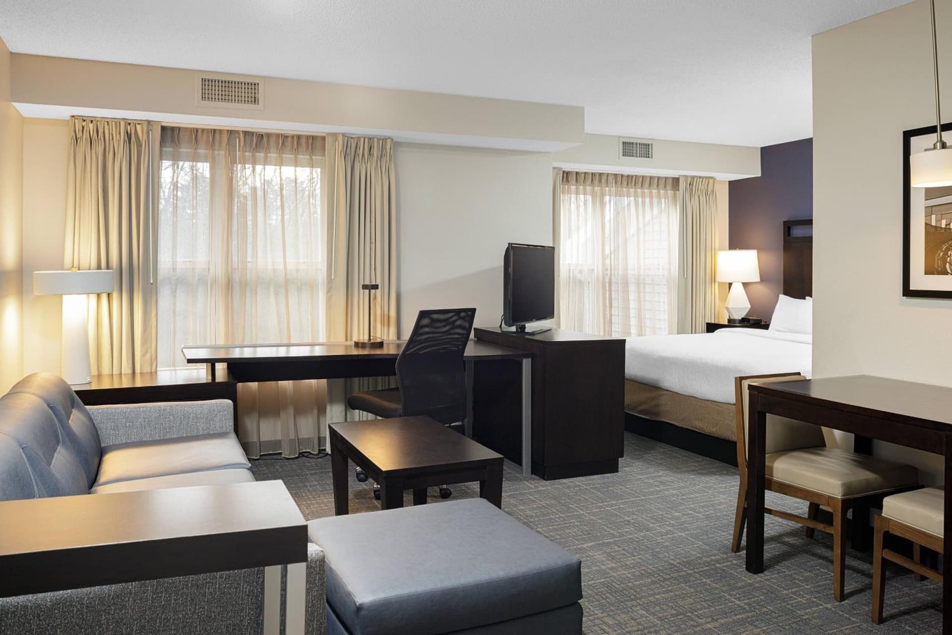 Residence Inn by Marriott Boston Foxborough gallery photo in Foxborough — image 17