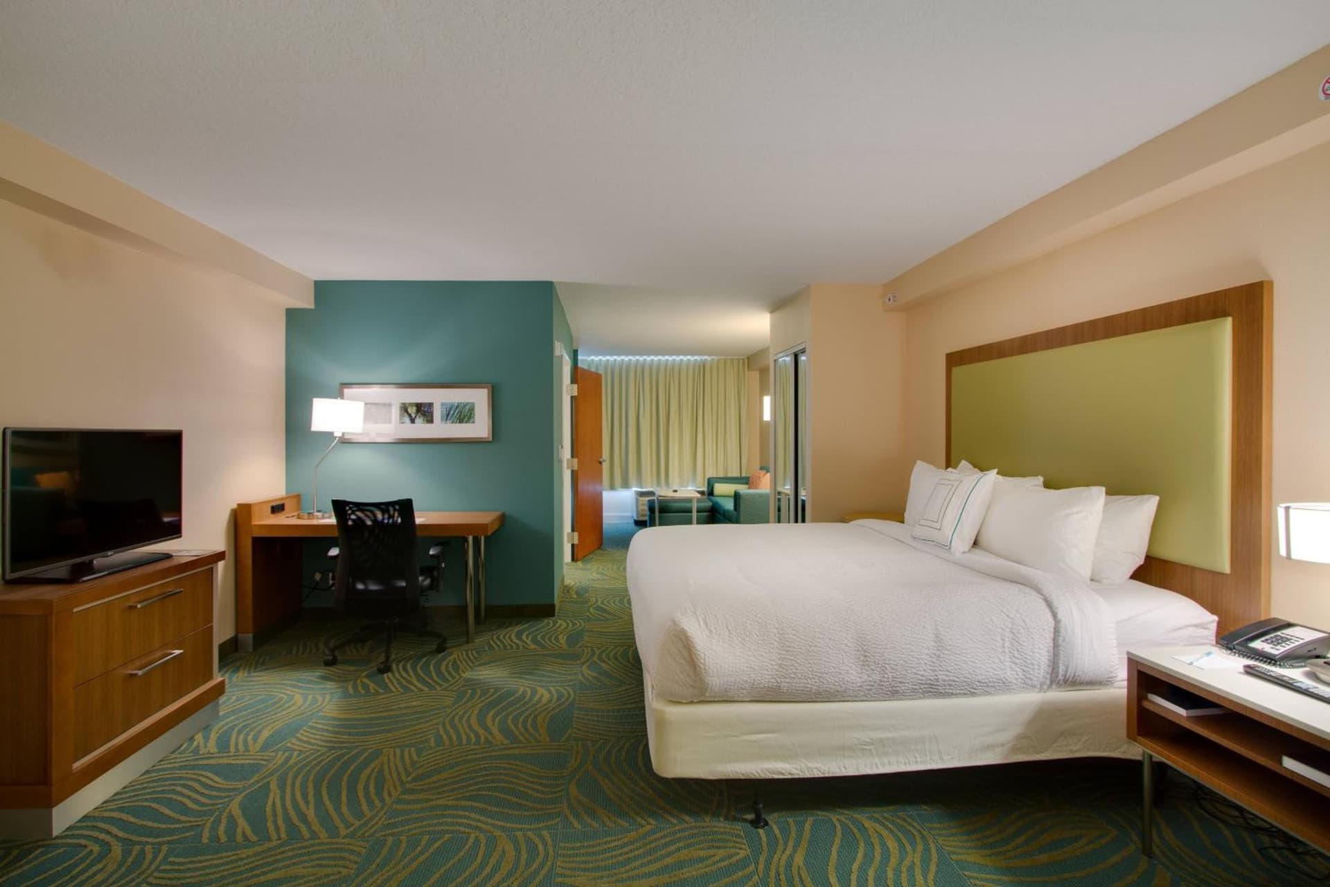 SpringHill Suites by Marriott Orlando Lake Buena Vista South interior in Kissimmee, FL — gallery photo 2