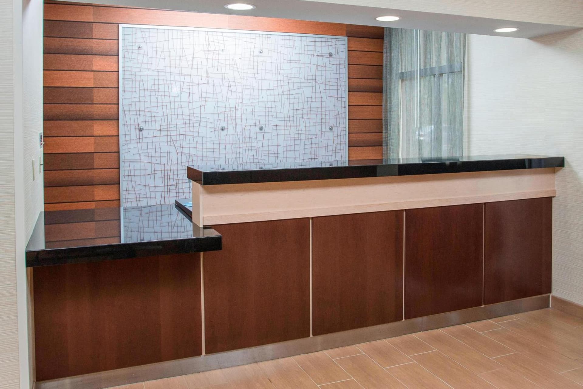 Fairfield Inn & Suites Chicago Tinley Park interior in Tinley Park, IL — gallery photo 2