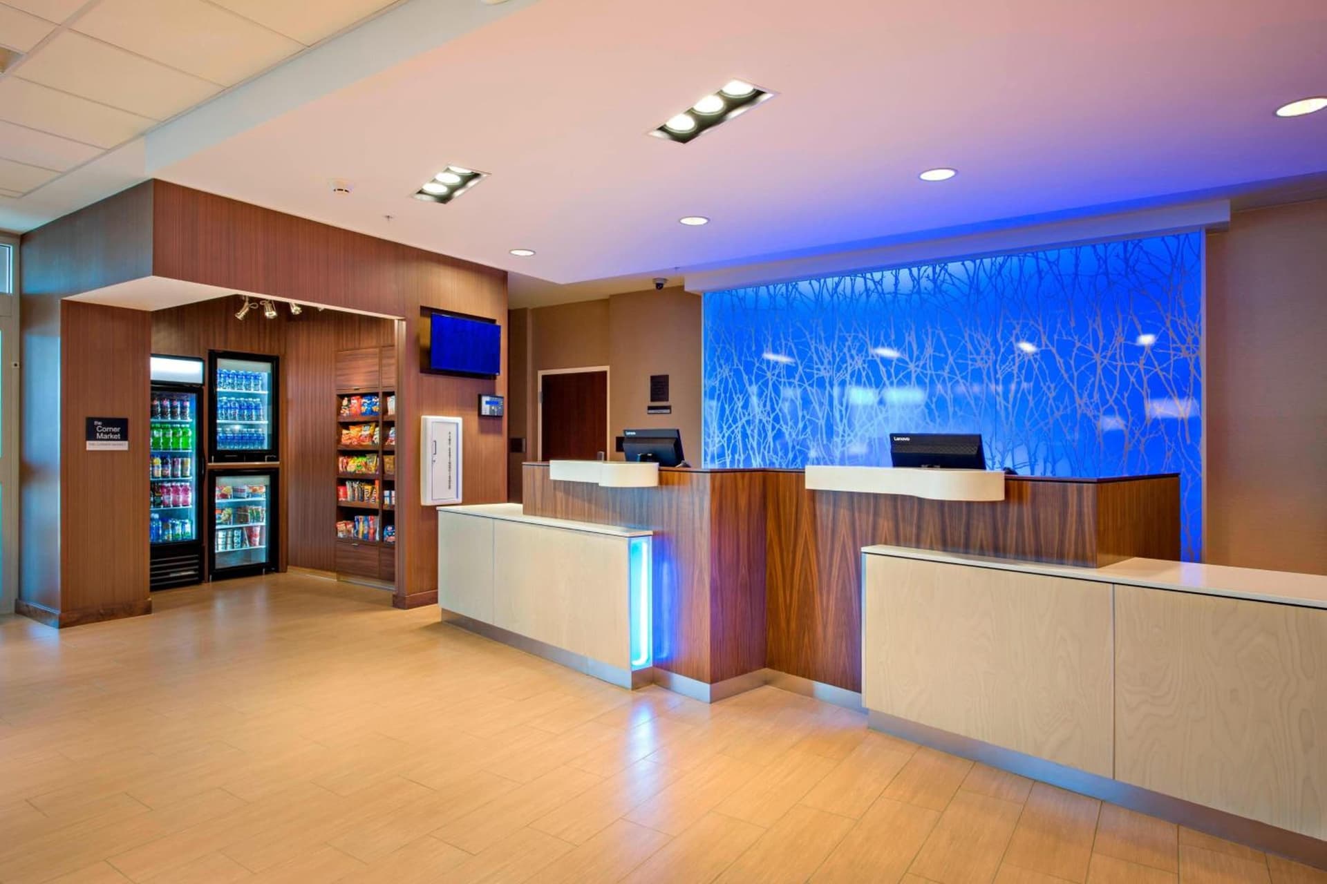 Fairfield Inn & Suites by Marriott Phoenix Tempe/Airport property views in Tempe, AZ — gallery photo 3