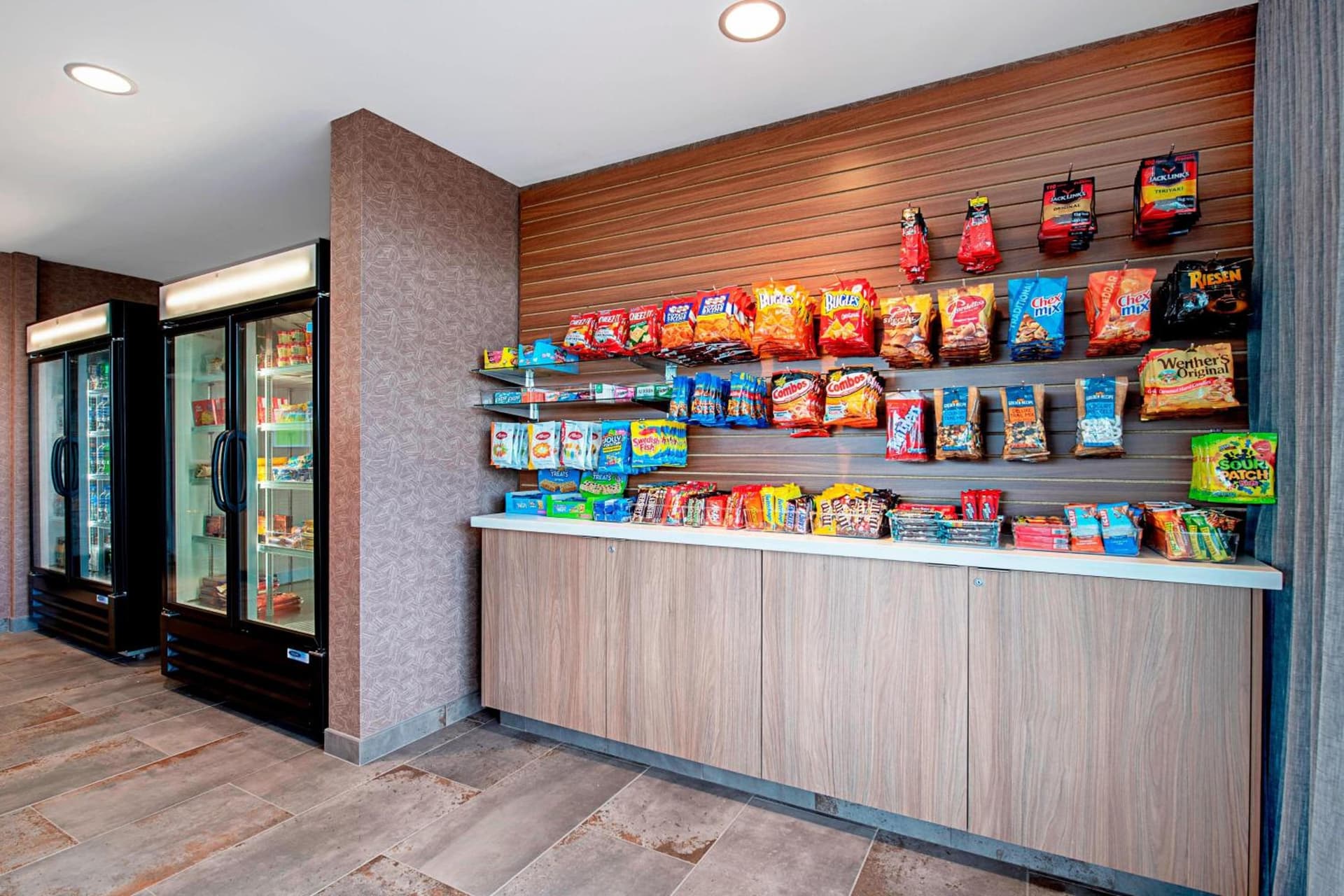 Fairfield Inn & Suites By Marriott Duluth Waterfront gallery photo in Duluth, MN — image 9