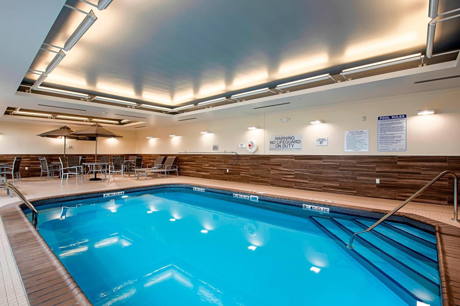 Fairfield Inn & Suites By Marriott Duluth Waterfront gallery photo in Duluth, MN — image 31