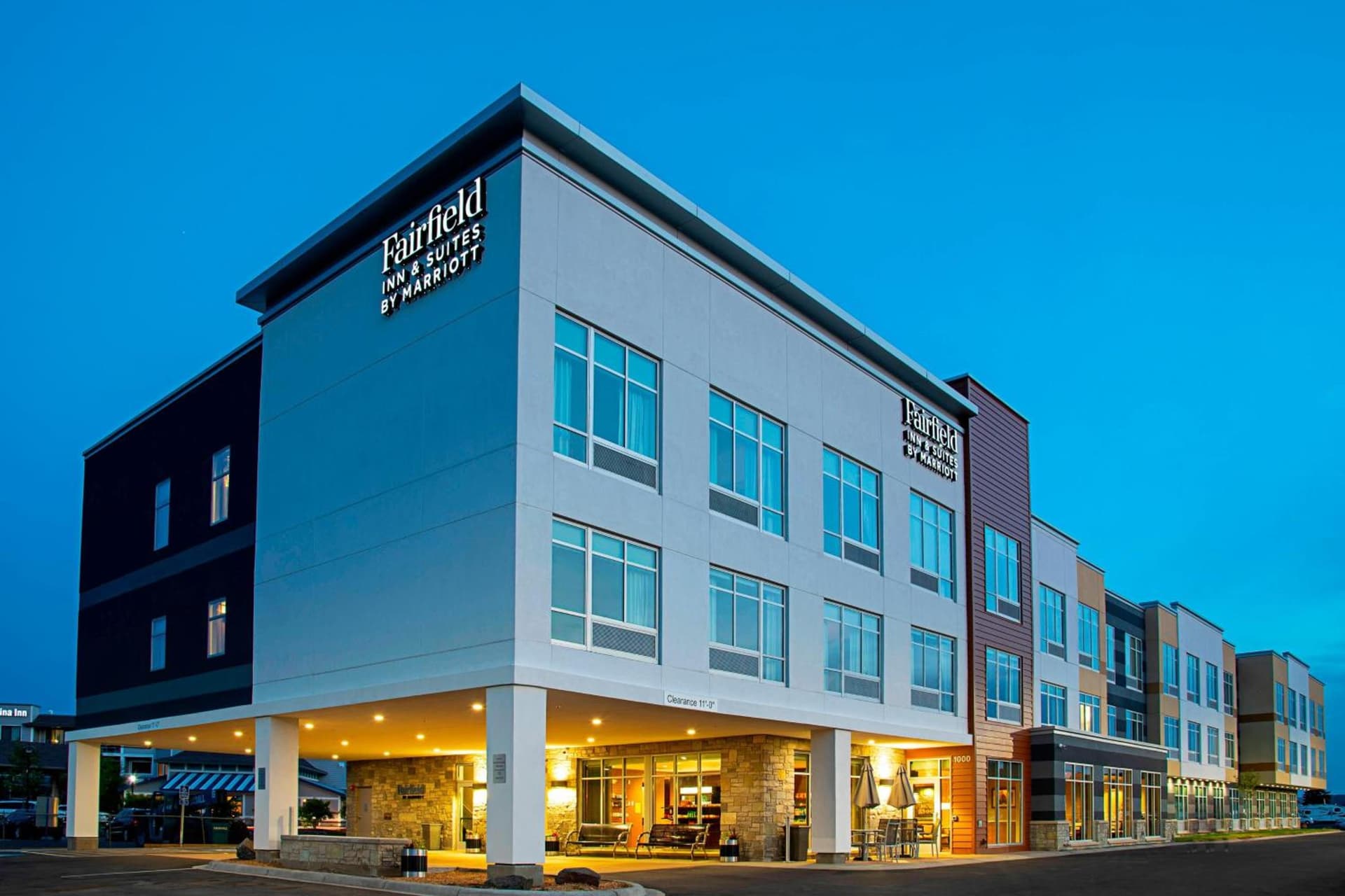 Fairfield Inn & Suites By Marriott Duluth Waterfront gallery photo in Duluth, MN — image 17