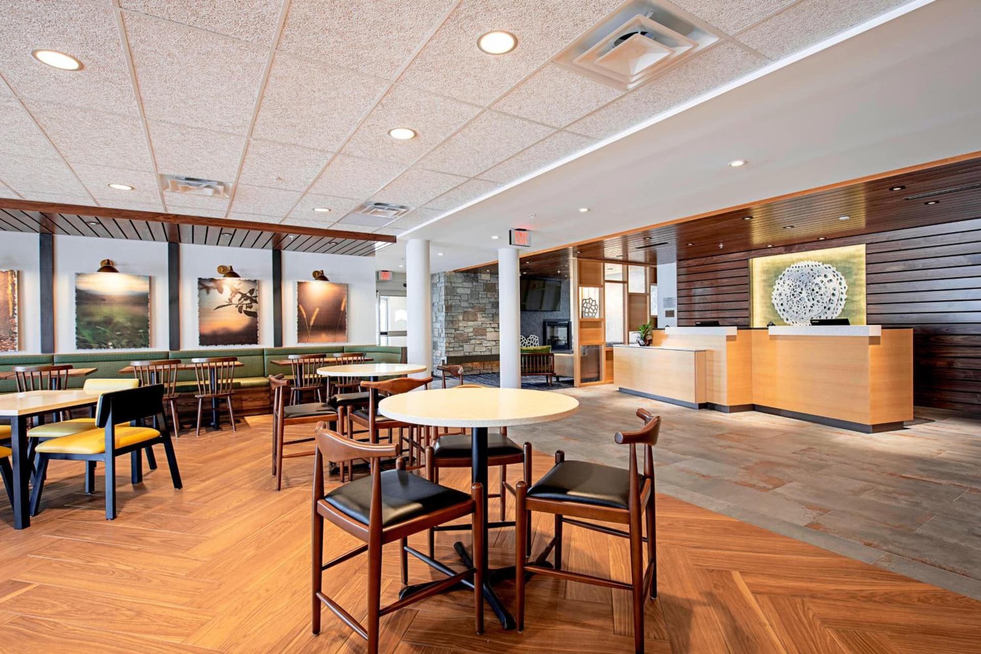 Fairfield Inn & Suites By Marriott Duluth Waterfront gallery photo in Duluth, MN — image 12