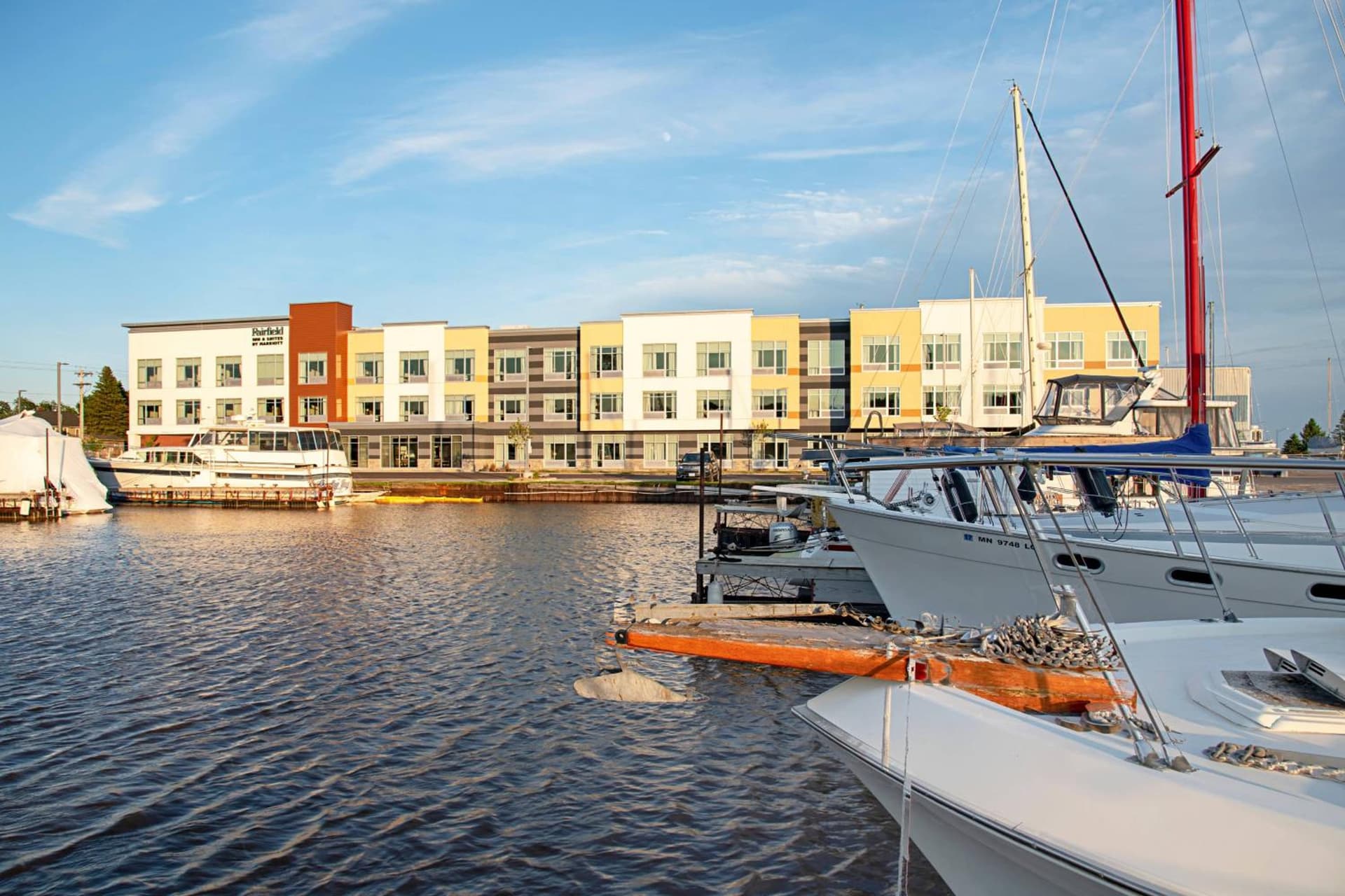 Fairfield Inn & Suites By Marriott Duluth Waterfront gallery photo in Duluth, MN — image 40