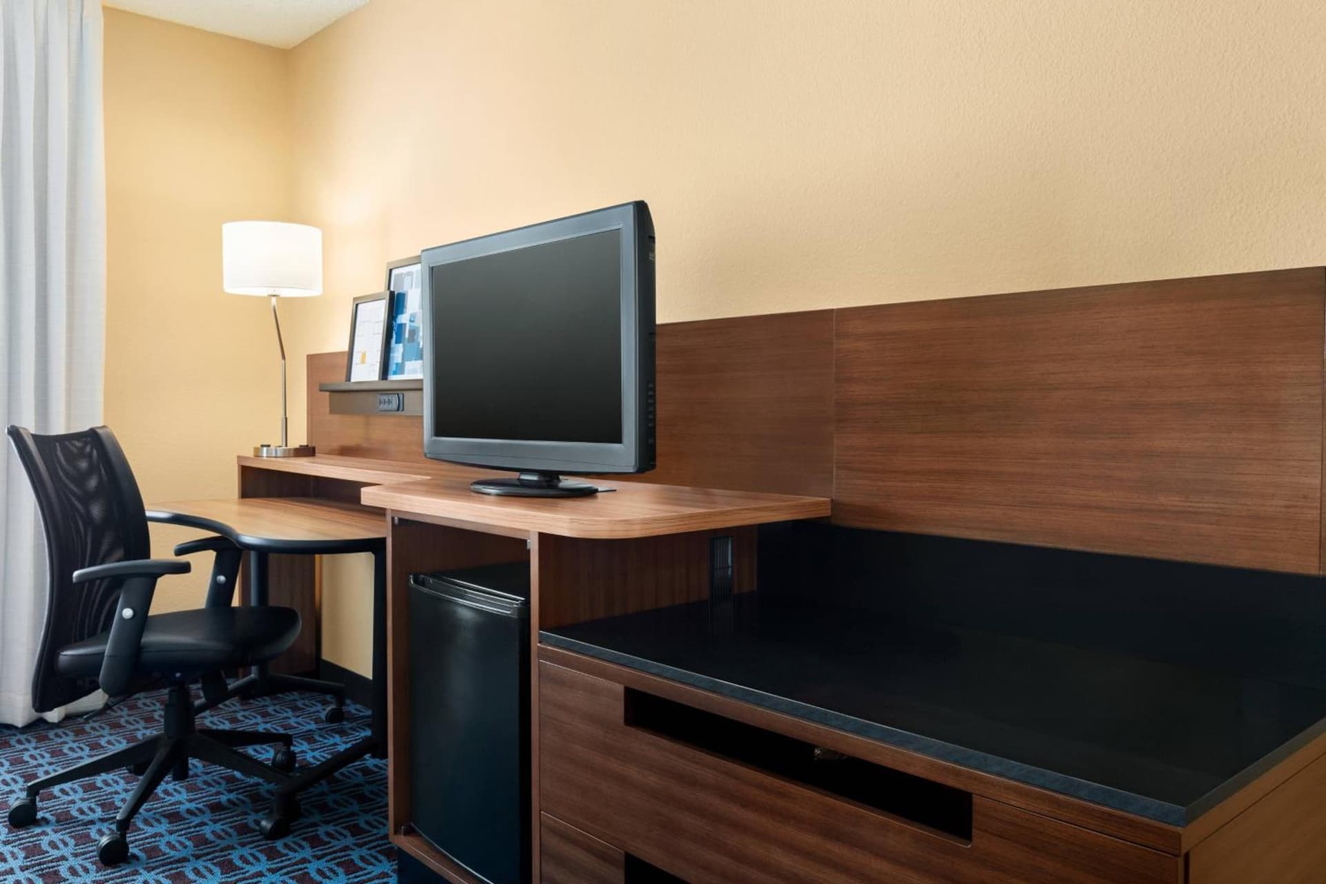 Fairfield Inn by Marriott Roseville gallery photo in Roseville, CA — image 7