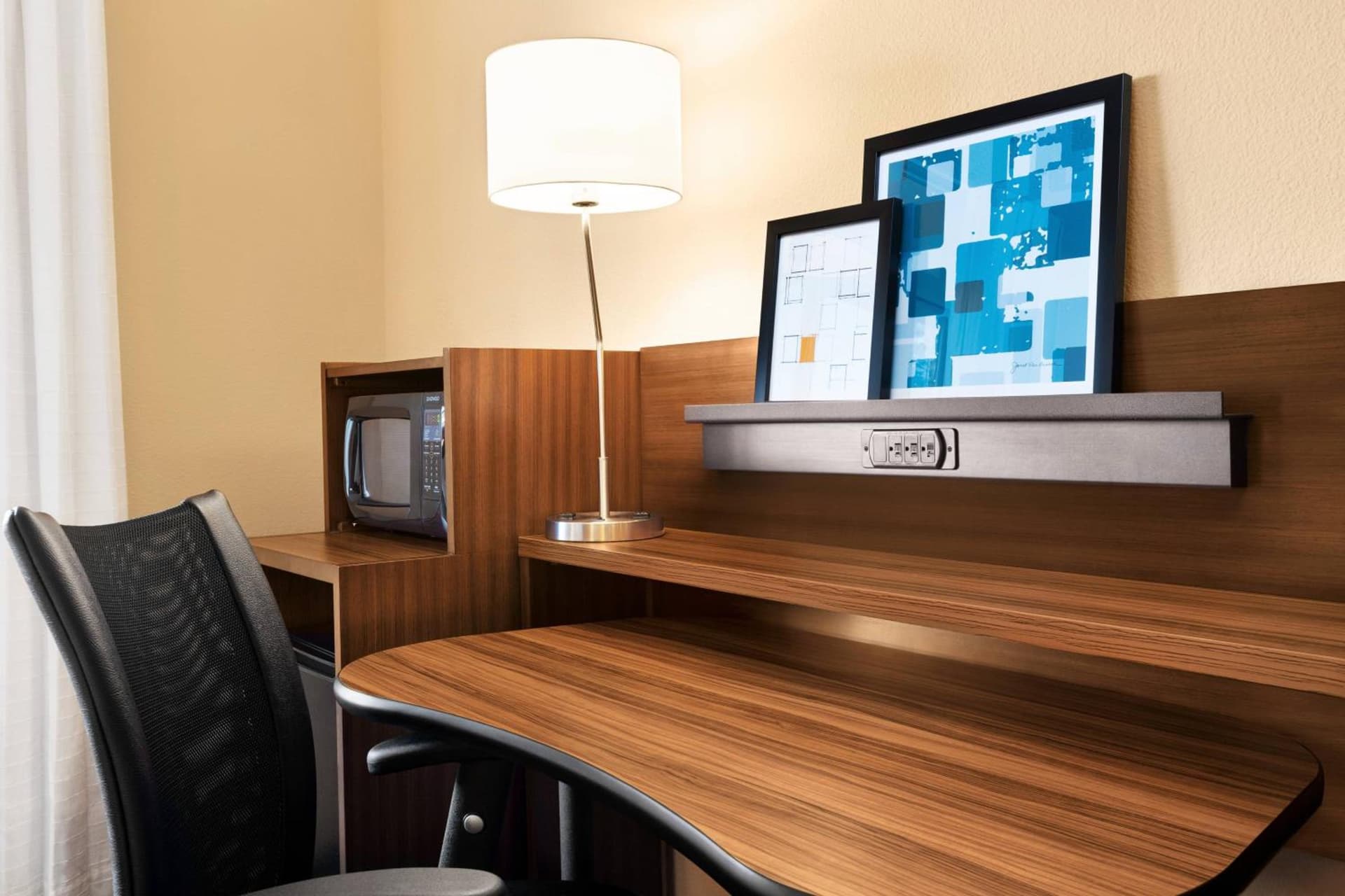 Fairfield Inn by Marriott Roseville gallery photo in Roseville, CA — image 19