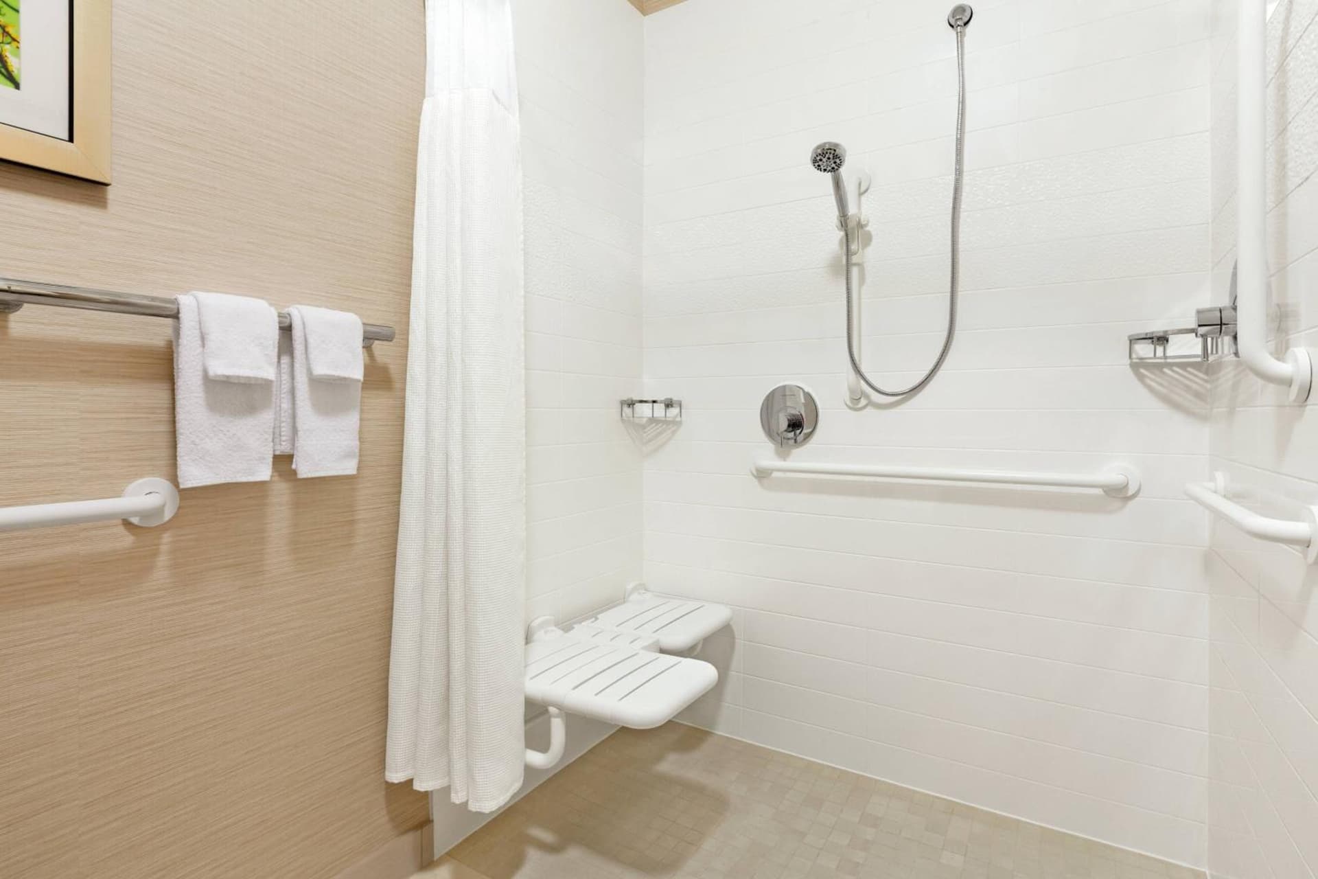Fairfield Inn by Marriott Roseville gallery photo in Roseville, CA — image 8