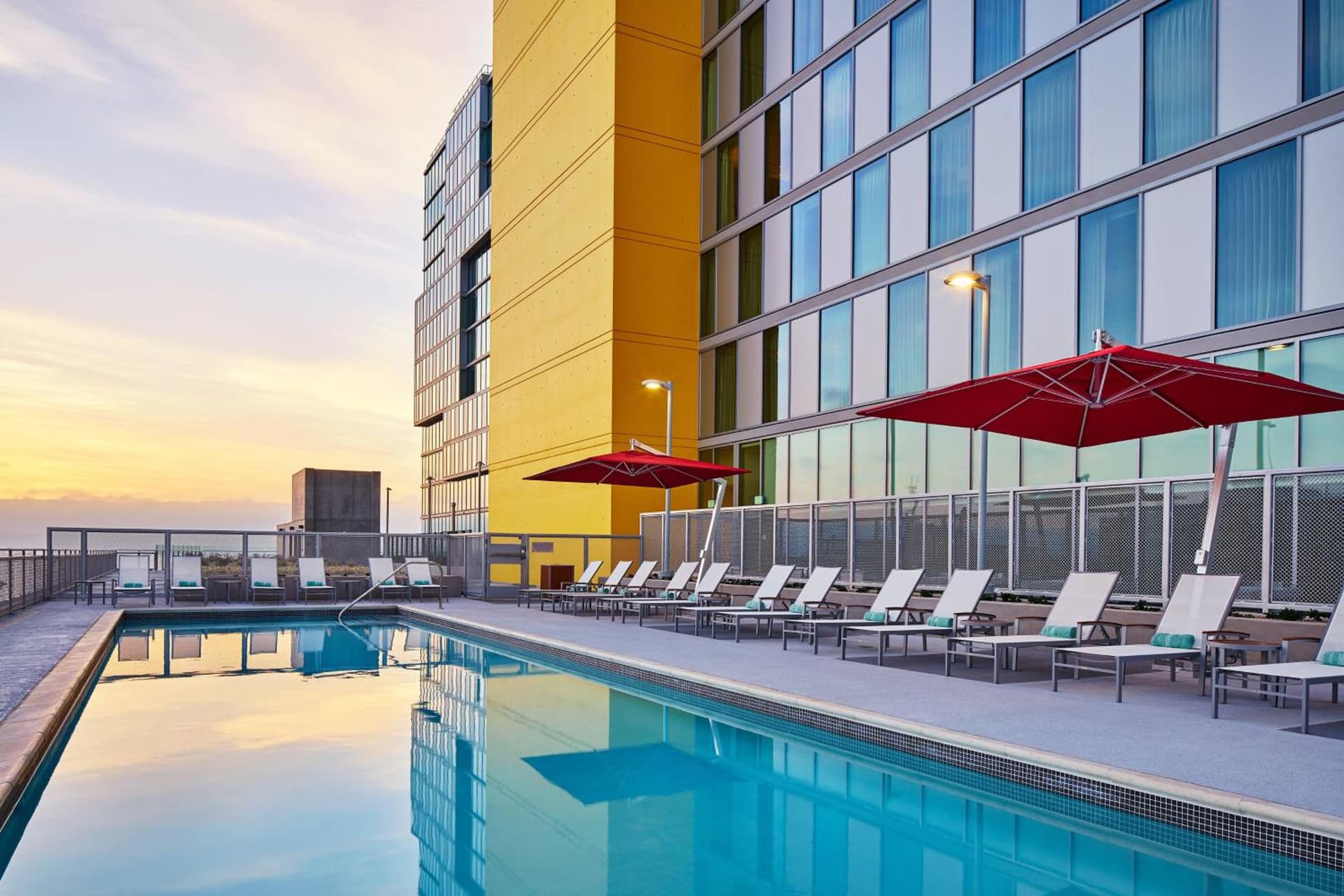 SpringHill Suites by Marriott San Diego Downtown/Bayfront interior in San Diego, CA — gallery photo 2