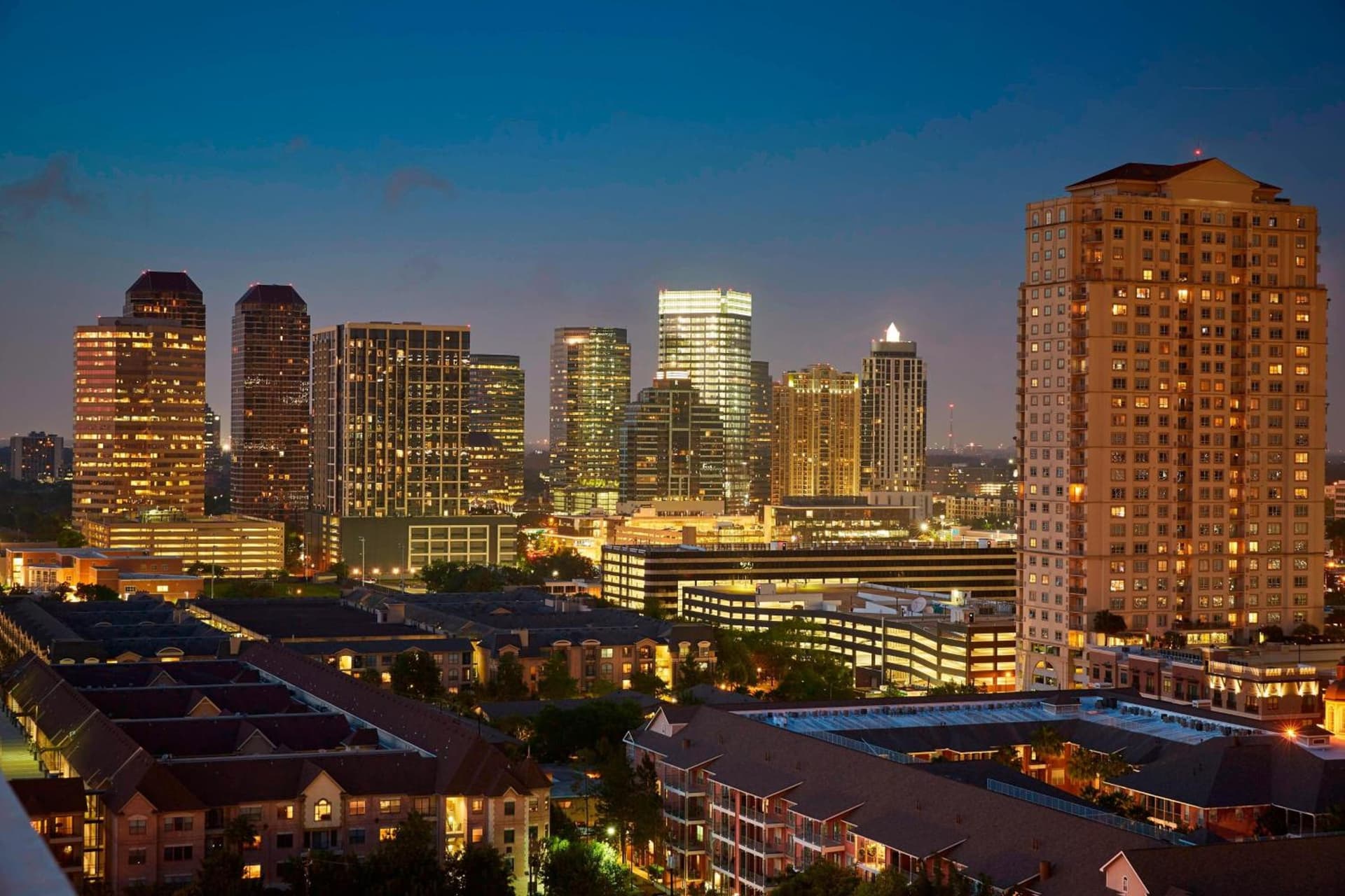JW Marriott Houston by the Galleria interior in Houston, TX — gallery photo 2