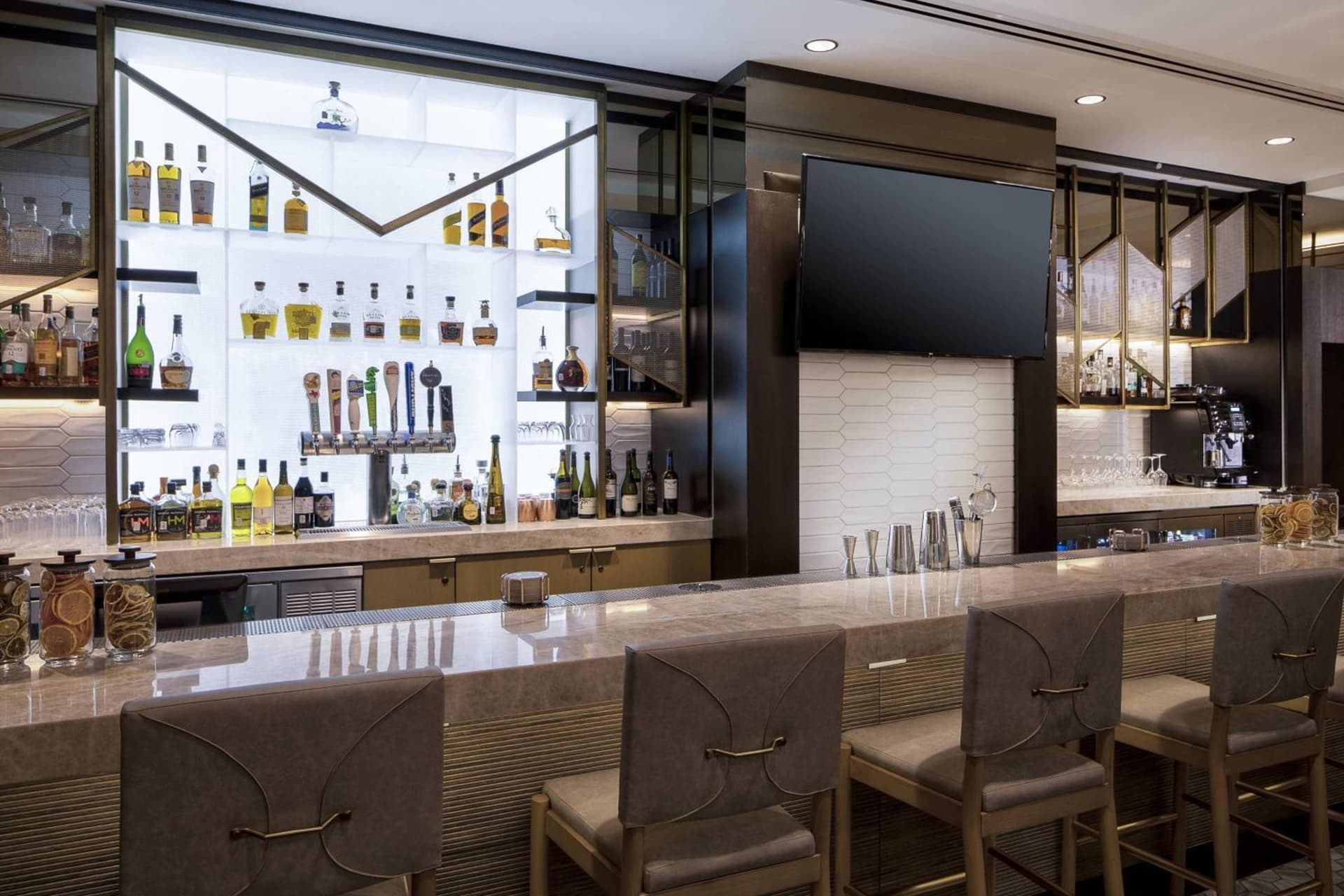 JW Marriott Houston by the Galleria gallery photo in Houston, TX — image 8