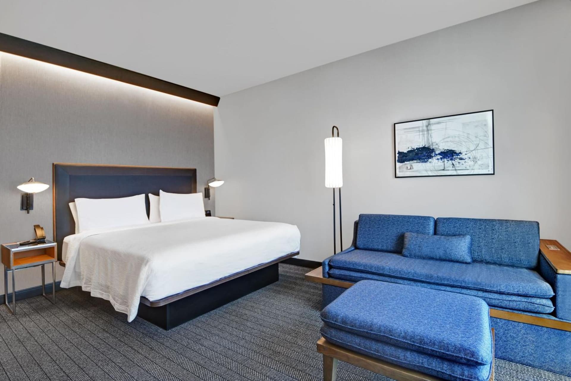 Courtyard by Marriott Hamilton property views in Hamilton, NJ — gallery photo 3