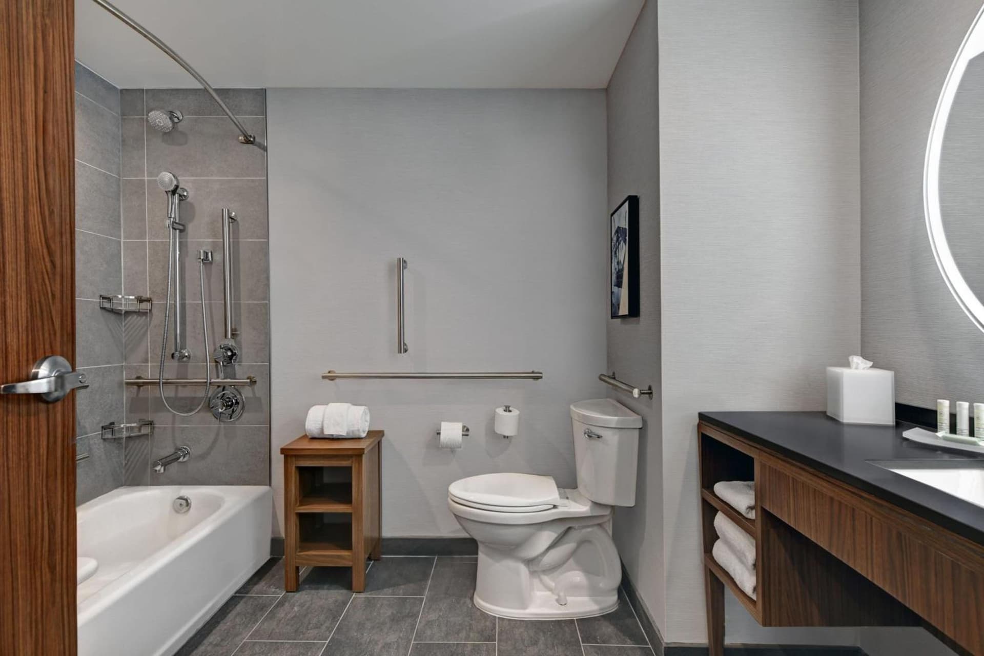 Courtyard by Marriott Hamilton gallery photo in Hamilton, NJ — image 12