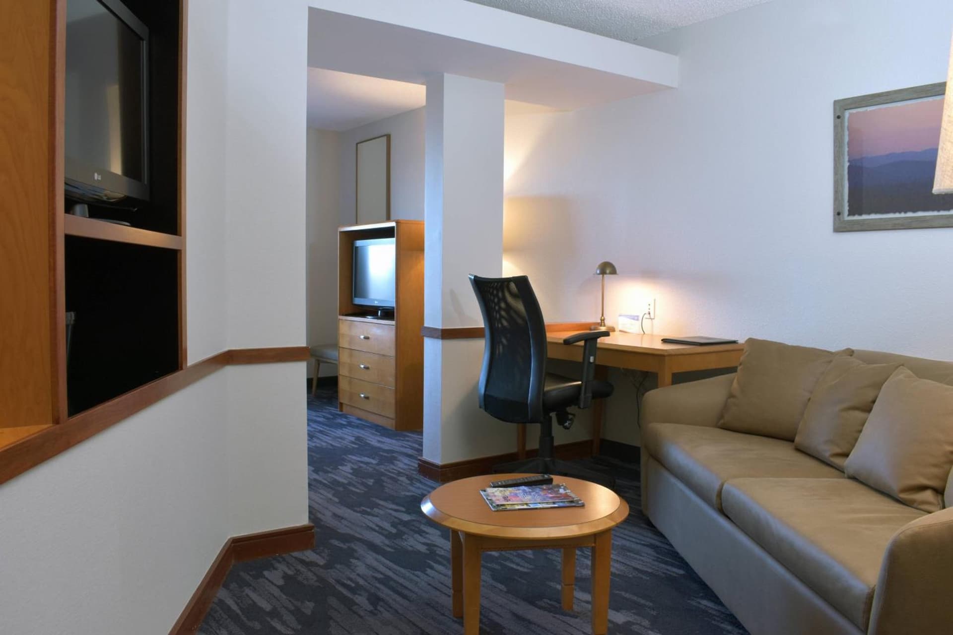 Fairfield Inn & Suites Indianapolis East gallery photo in Indianapolis, IN — image 10