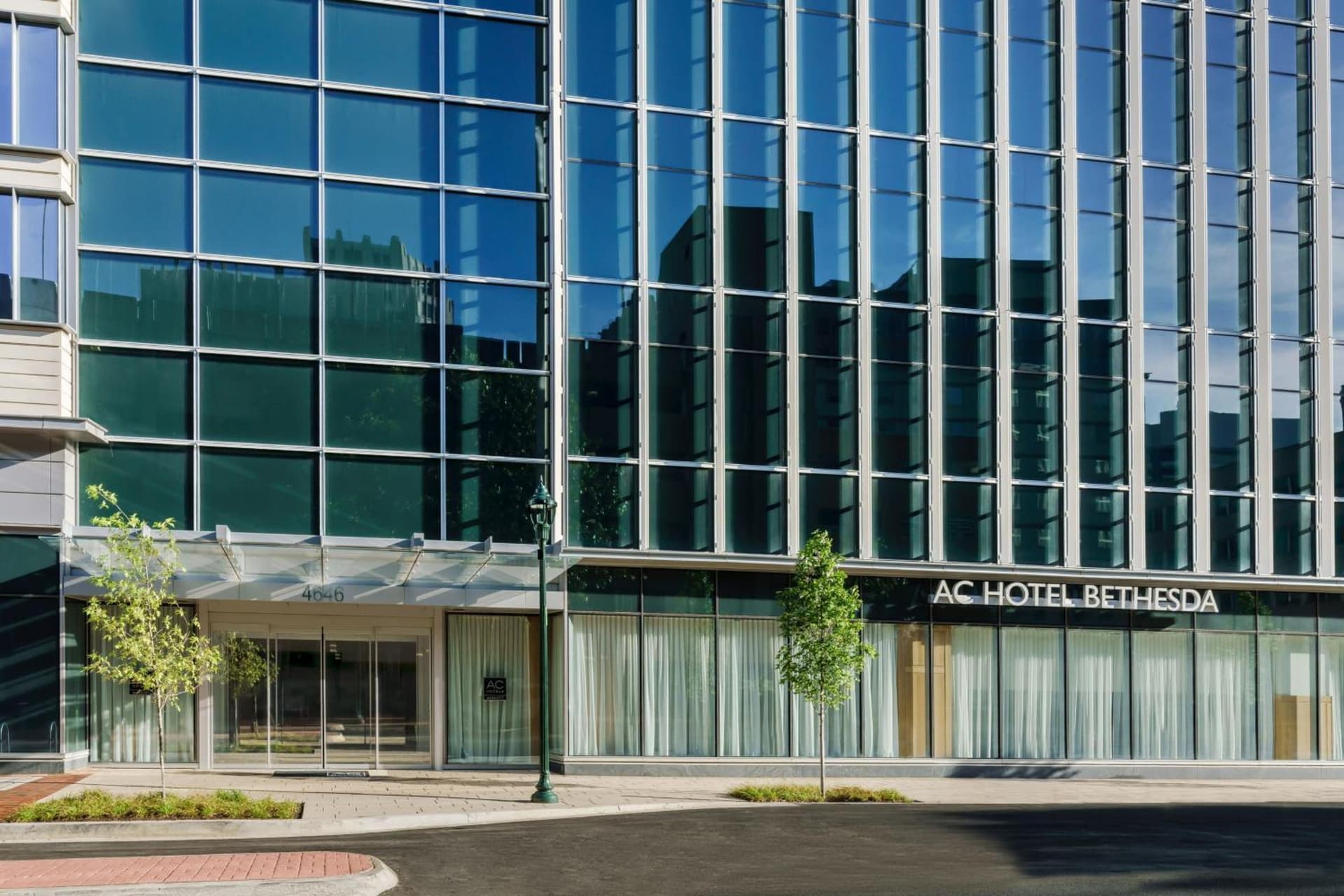 AC Hotel by Marriott Bethesda Downtown gallery photo in Bethesda, MD — image 11