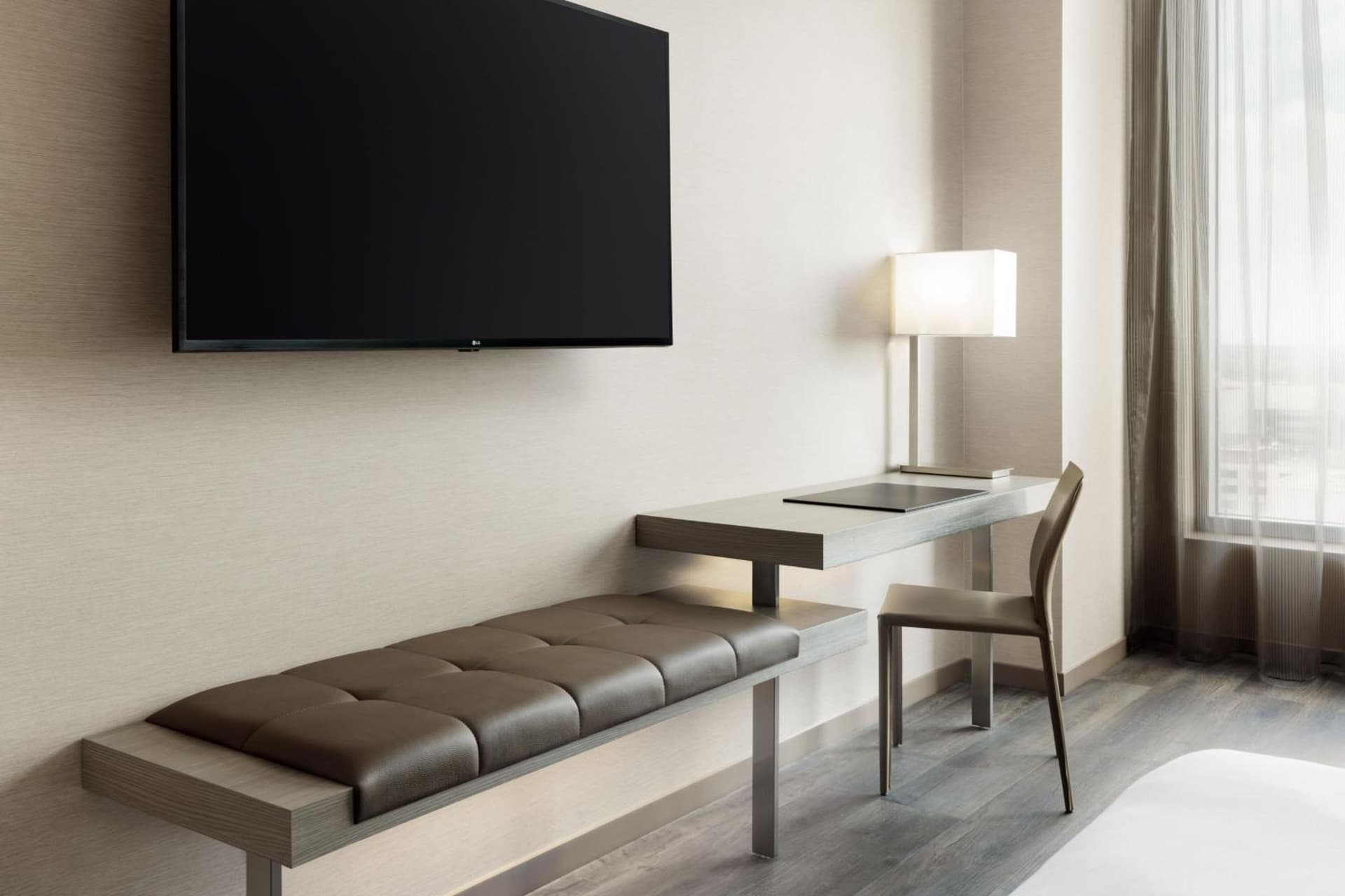 AC Hotel by Marriott Bethesda Downtown gallery photo in Bethesda, MD — image 38