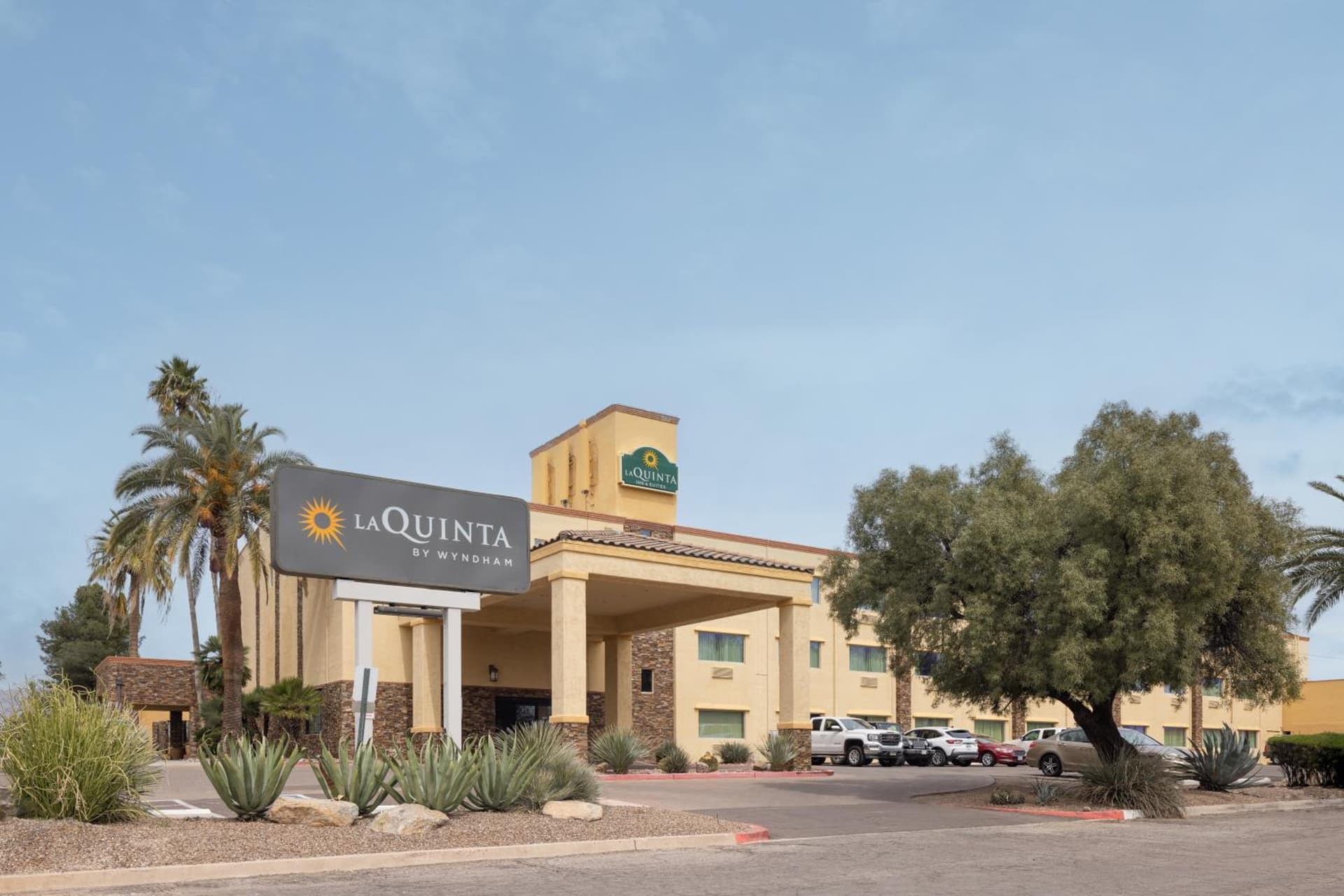 Spark by Hilton Tucson Reid Park gallery photo in Tucson, AZ — image 48