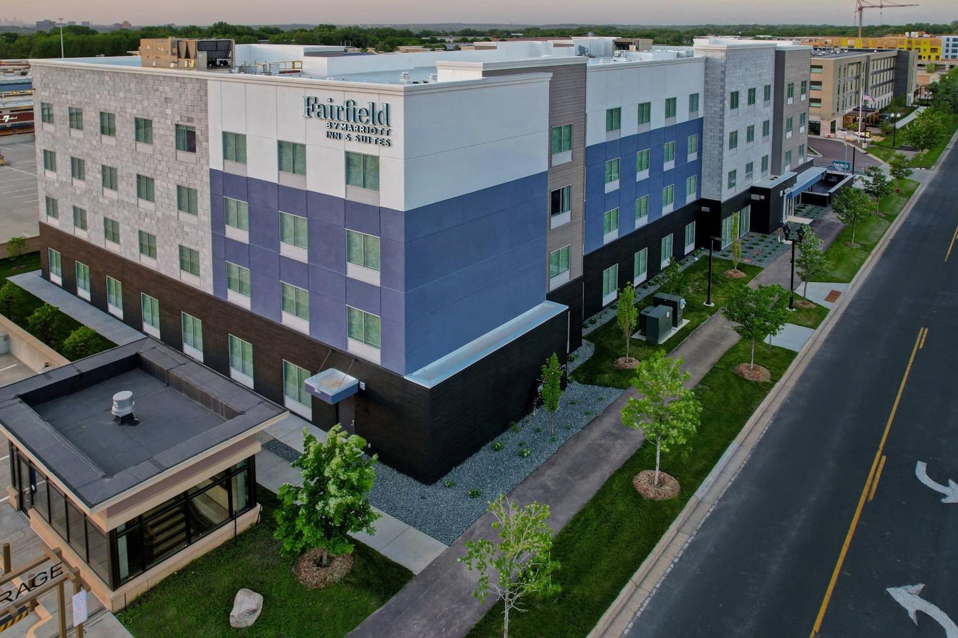 Fairfield by Marriott Inn & Suites St. Paul Eagan interior in Eagan, MN — gallery photo 2