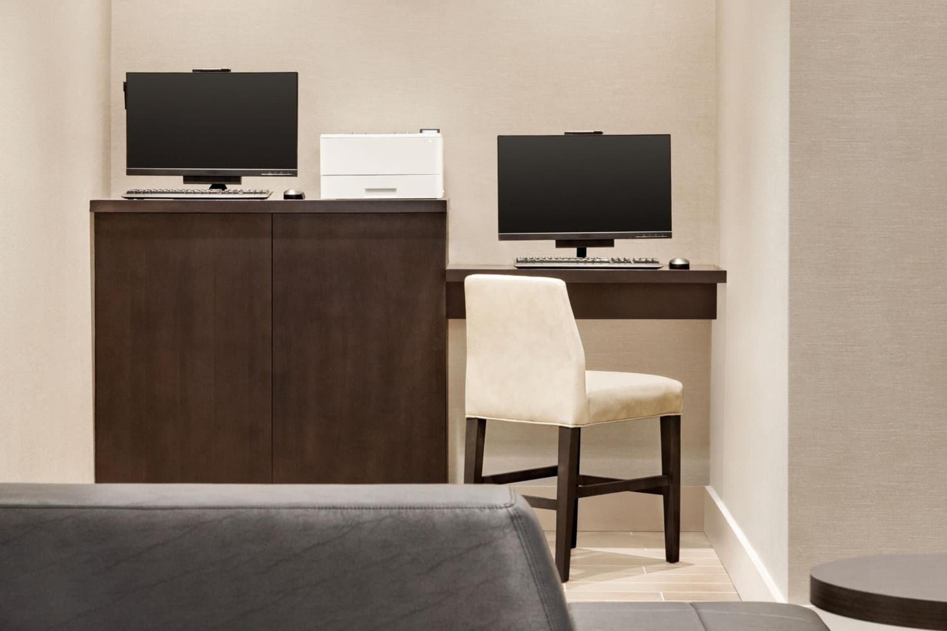 Residence Inn by Marriott New York JFK Airport gallery photo in Queens, NY — image 14