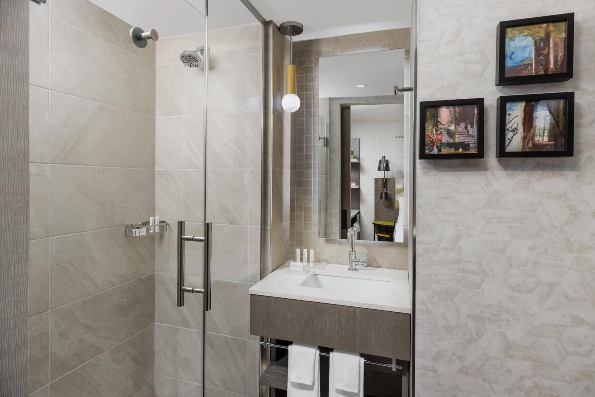TownePlace Suites by Marriott New York Manhattan/Chelsea gallery photo in New York, NY — image 5