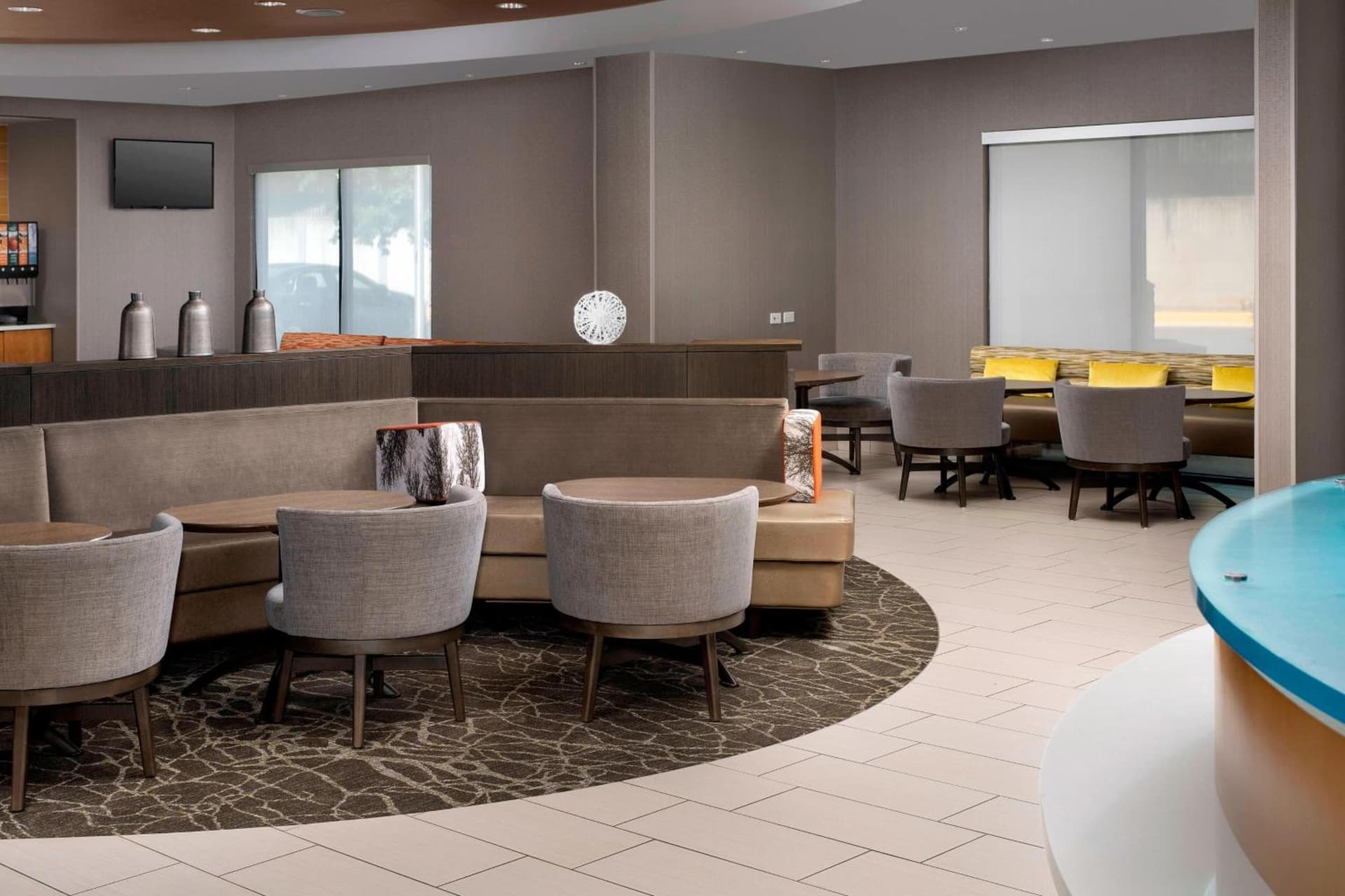 SpringHill Suites Alexandria interior in Alexandria, VA — gallery photo 2
