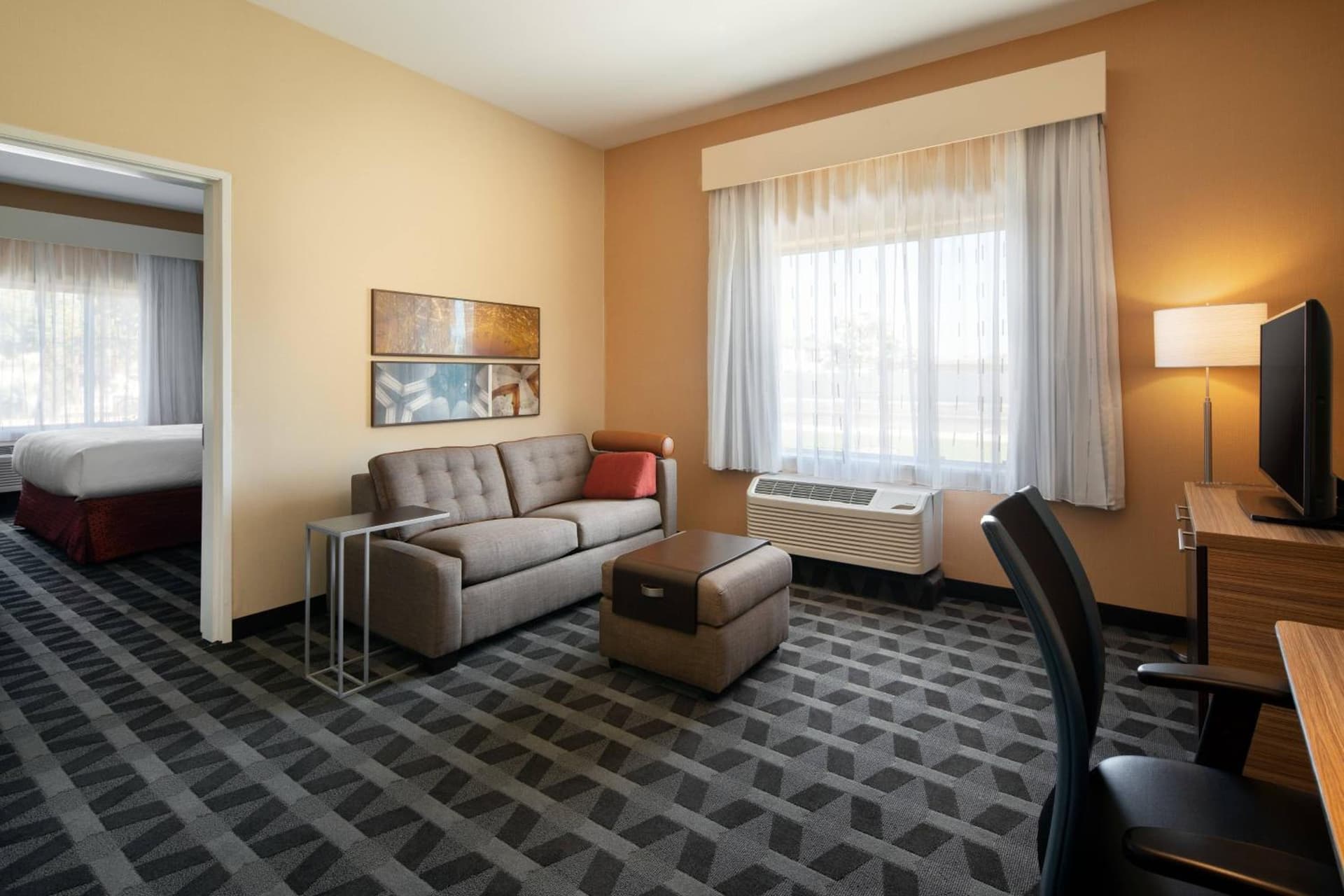 TownePlace Suites Fresno Clovis gallery photo in Clovis, CA — image 9