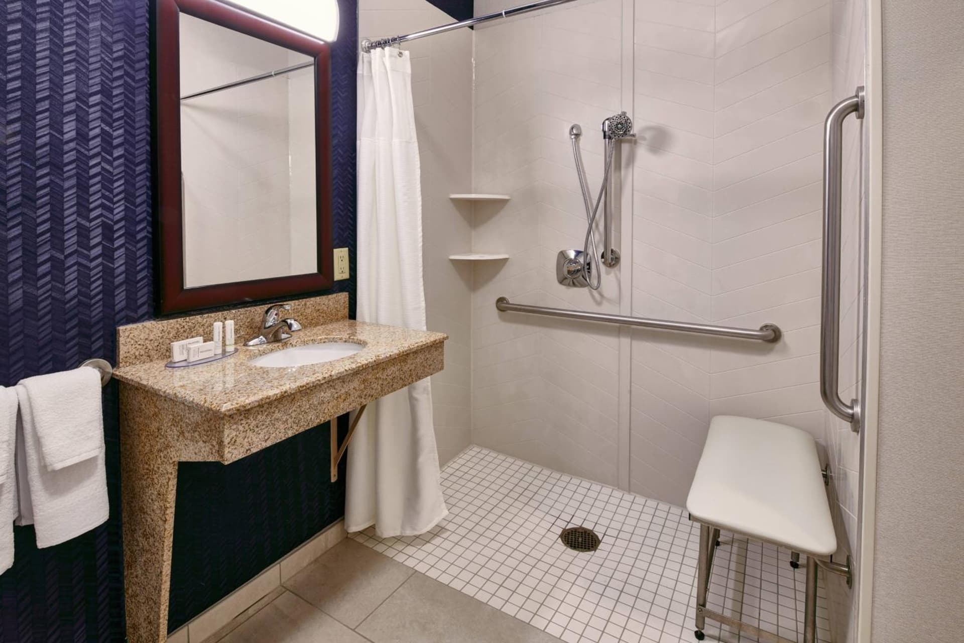 Fairfield Inn & Suites Detroit Livonia gallery photo in Livonia, MI — image 15