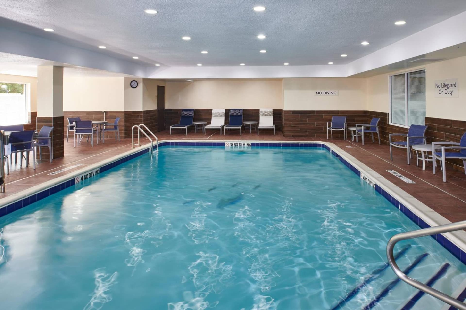 Fairfield Inn & Suites Detroit Livonia property views in Livonia, MI — gallery photo 3