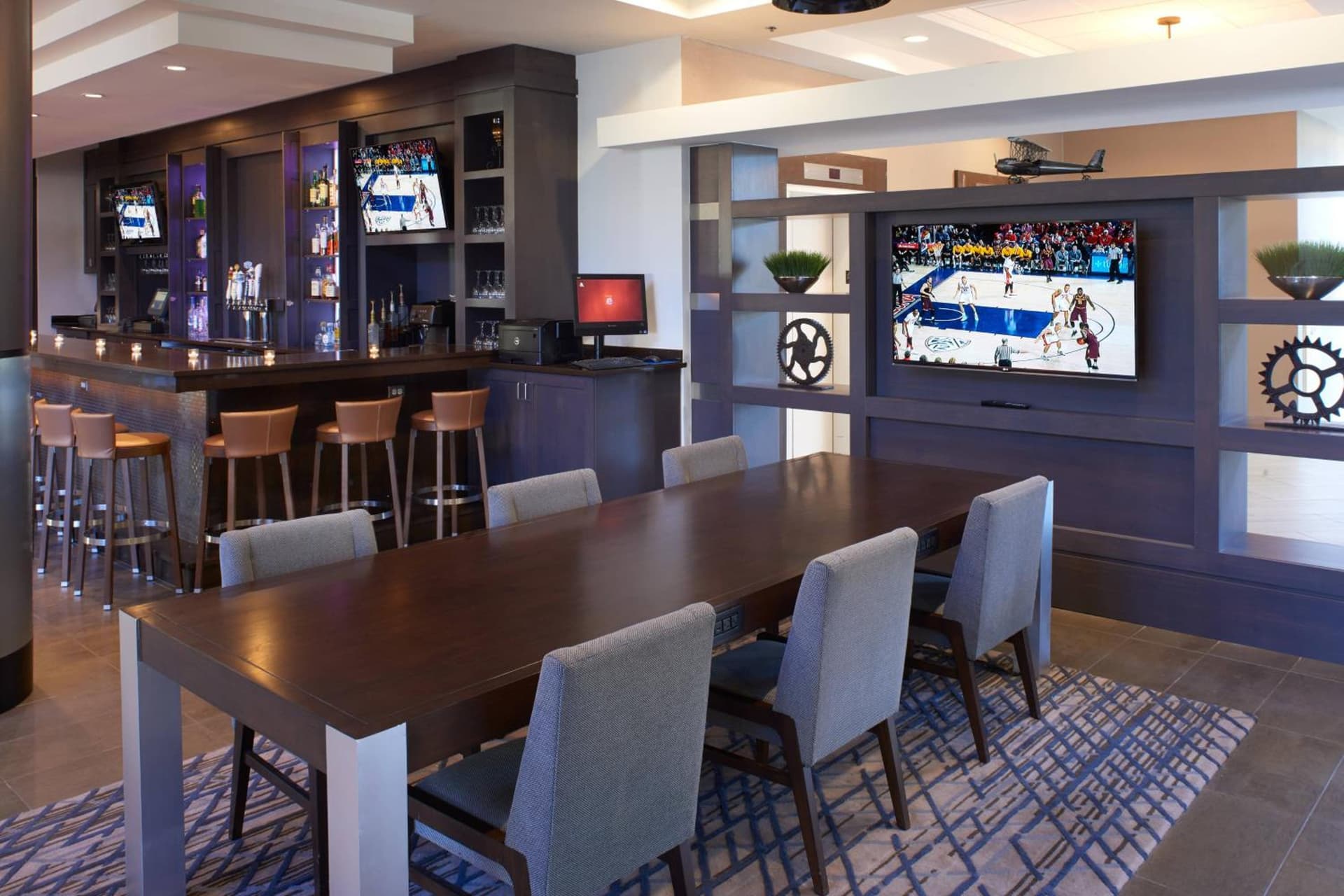 Detroit Marriott Southfield gallery photo in Southfield, MI — image 12