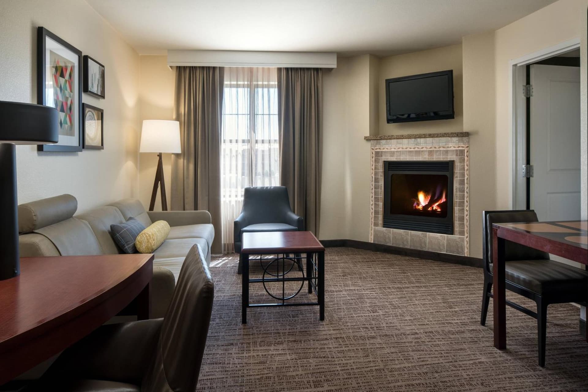 Residence Inn by Marriott Camarillo gallery photo in Camarillo, CA — image 6