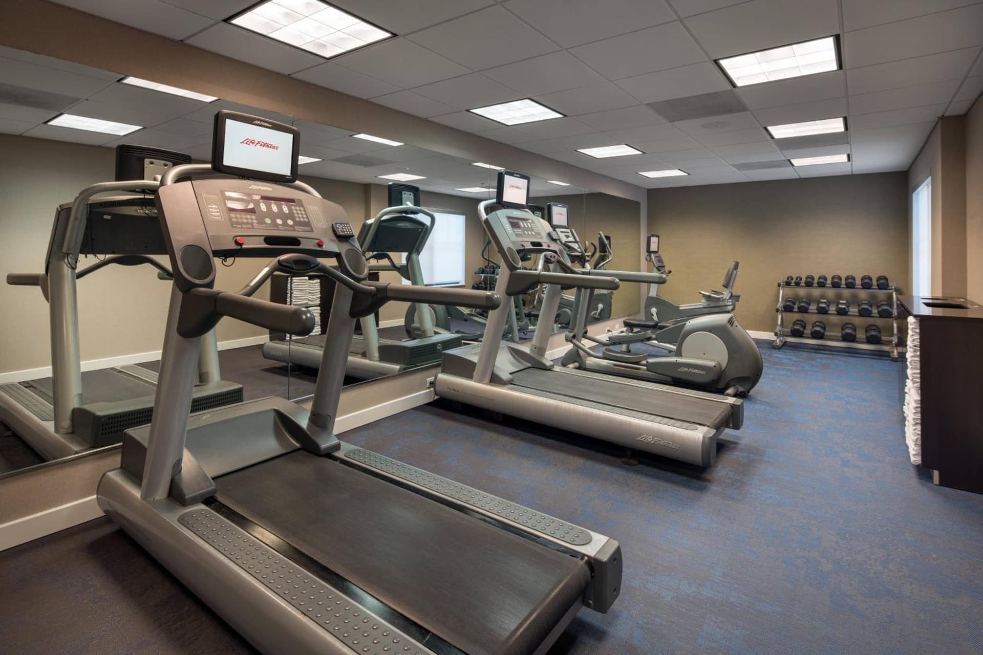 Residence Inn by Marriott Camarillo gallery photo in Camarillo, CA — image 13