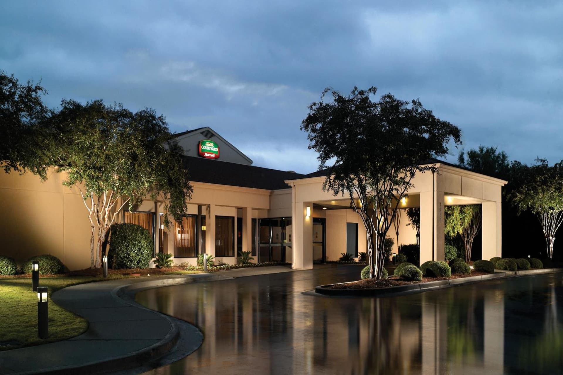 Courtyard by Marriott Macon featured exterior or lobby in Macon, GA — similar hotel