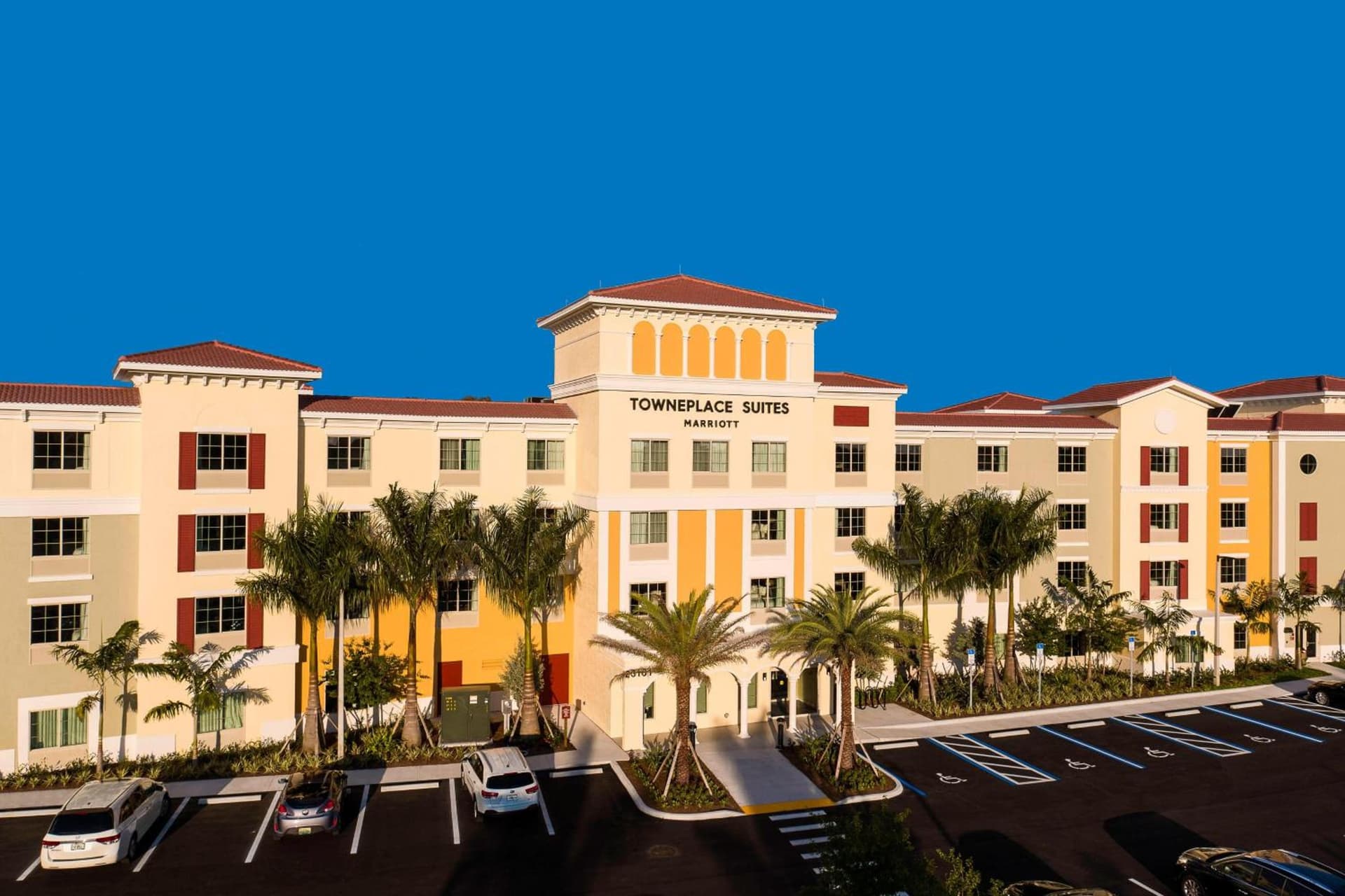 TownePlace Suites by Marriott Fort Myers Estero property views in Estero, FL — gallery photo 3