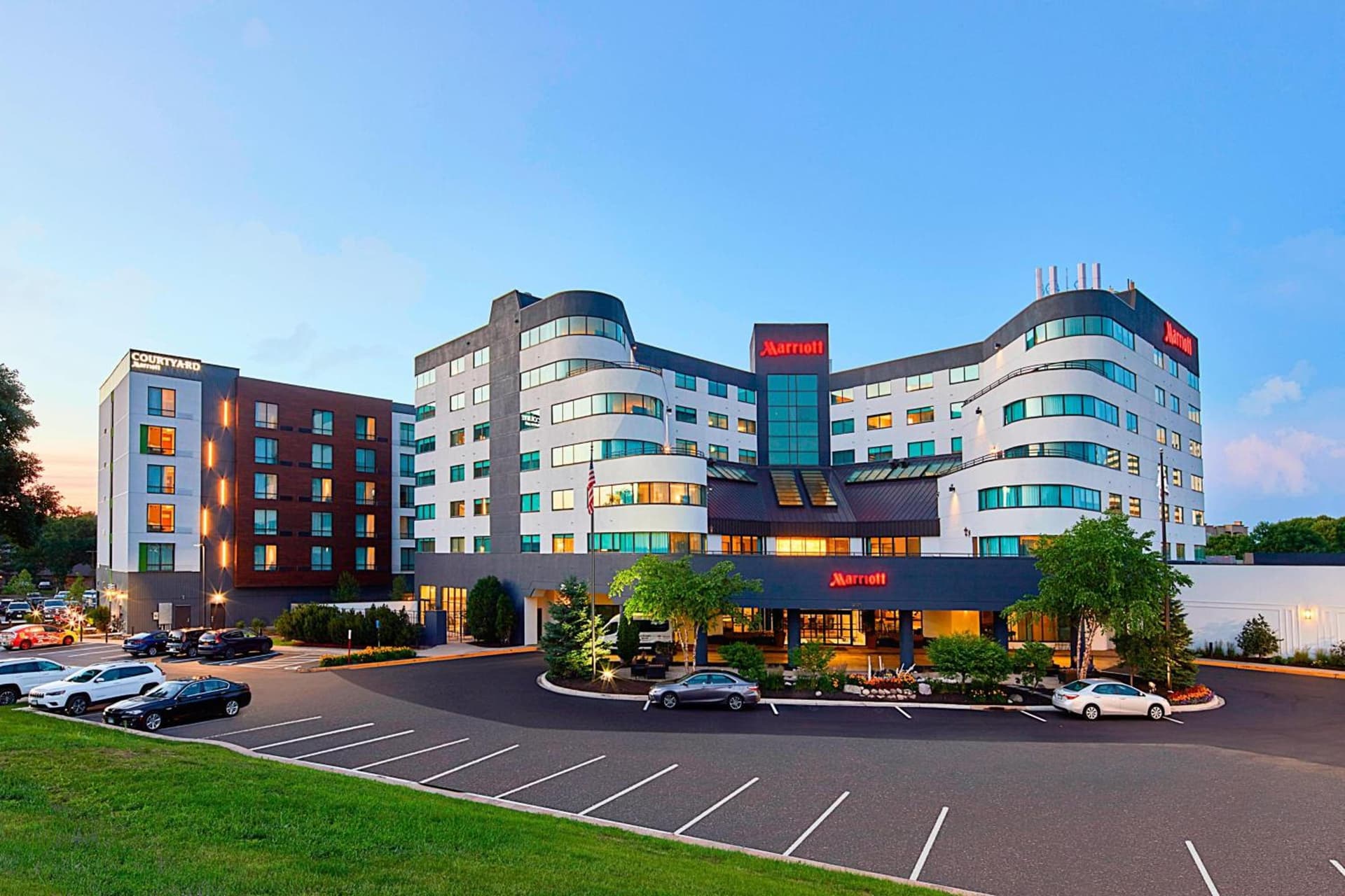 Minneapolis Marriott West featured exterior or lobby in Saint Louis Park, MN — similar hotel