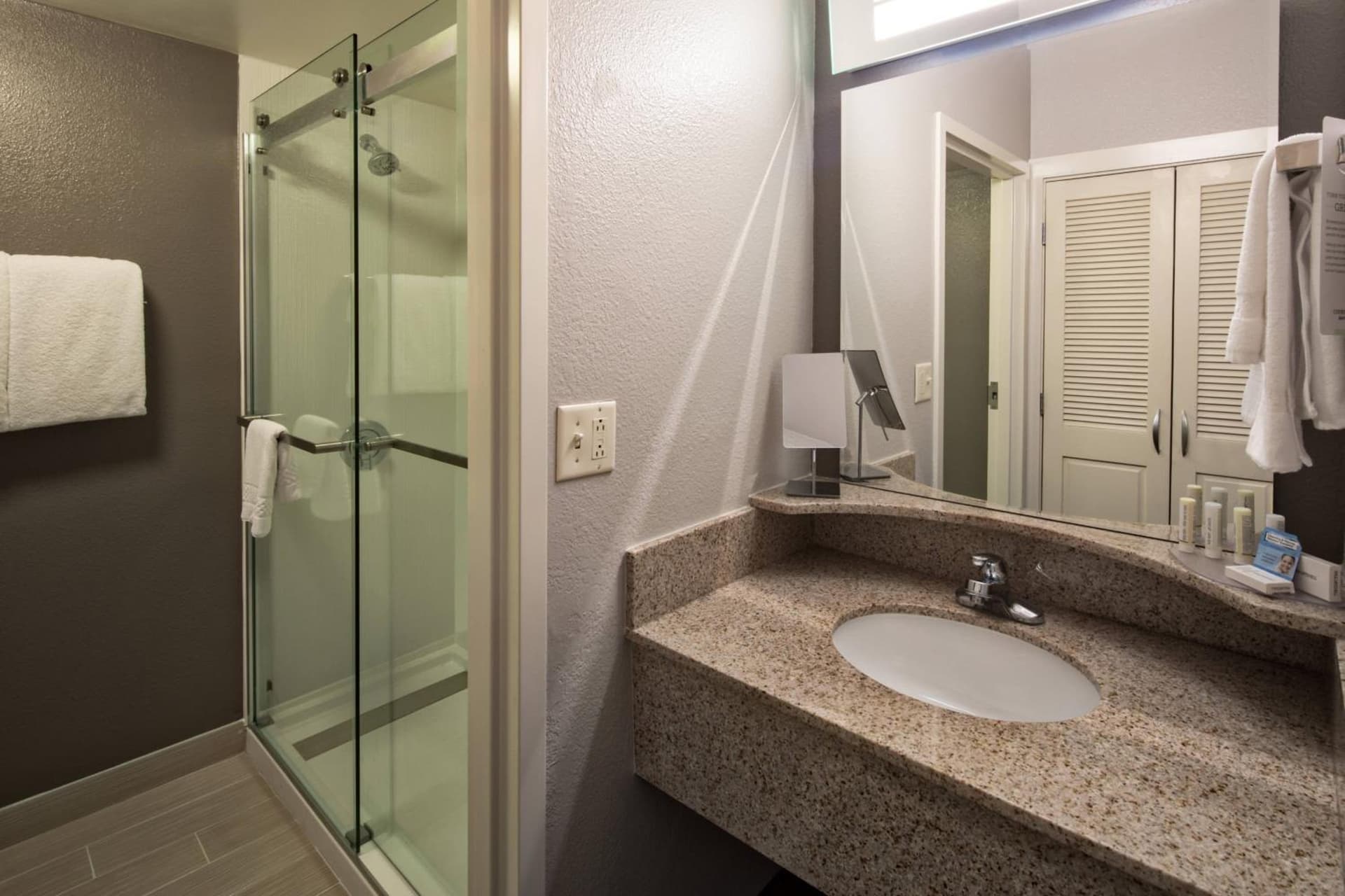 Courtyard by Marriott Rock Hill gallery photo in Rock Hill, SC — image 19
