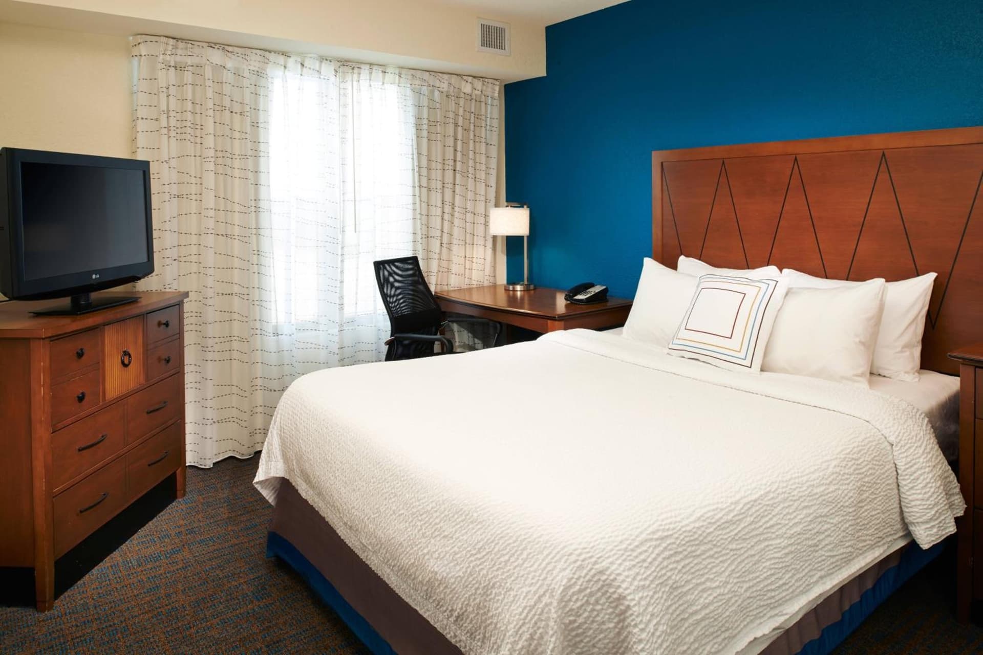 Residence Inn by Marriott Saginaw interior in Saginaw, MI — gallery photo 2