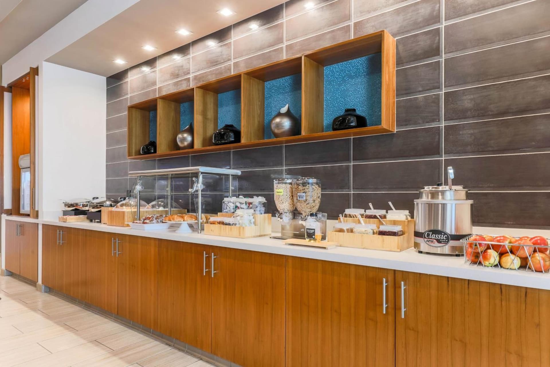 SpringHill Suites by Marriott San Jose Fremont gallery photo in Fremont, CA — image 9