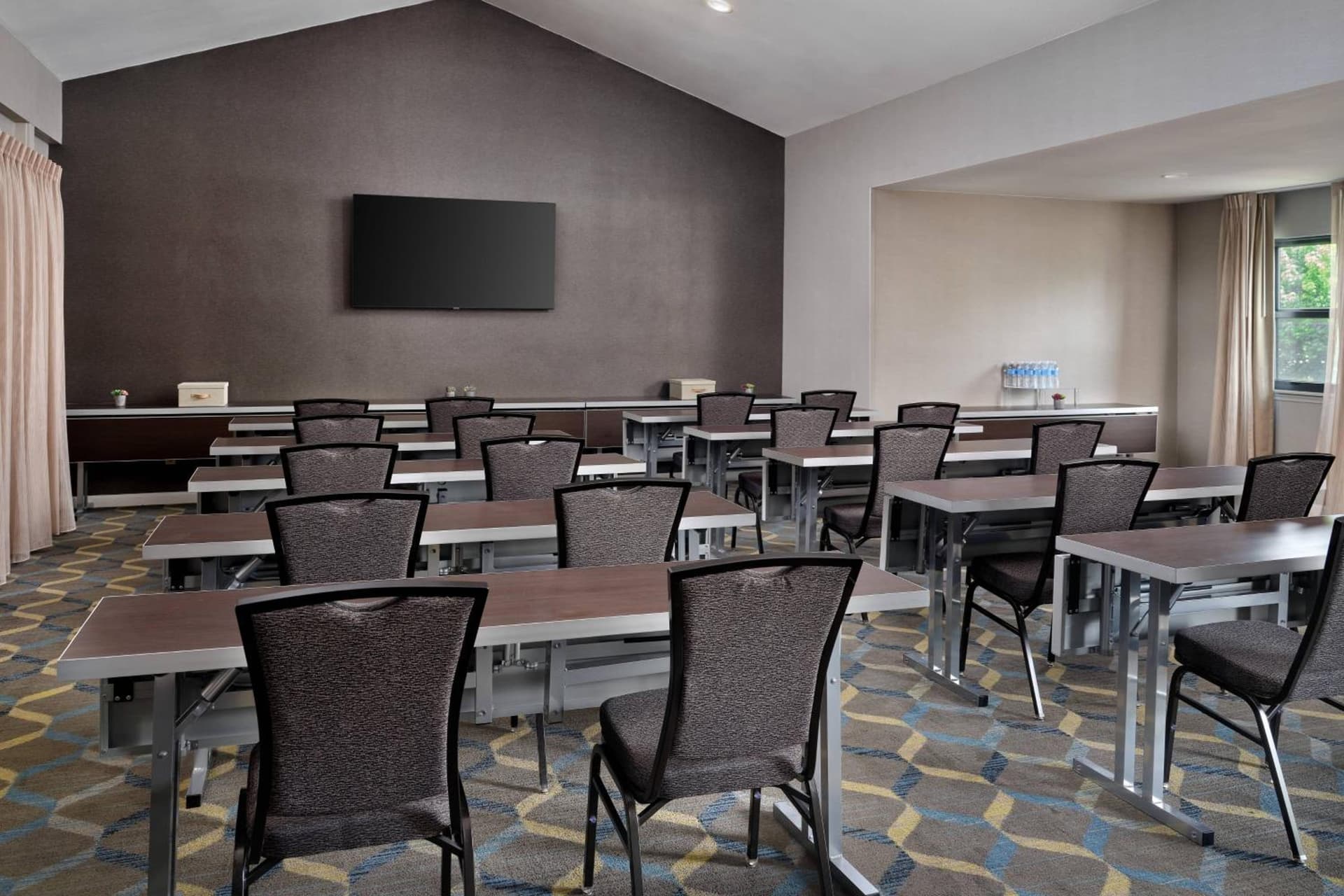 Residence Inn Costa Mesa Newport Beach gallery photo in Costa Mesa, CA — image 12