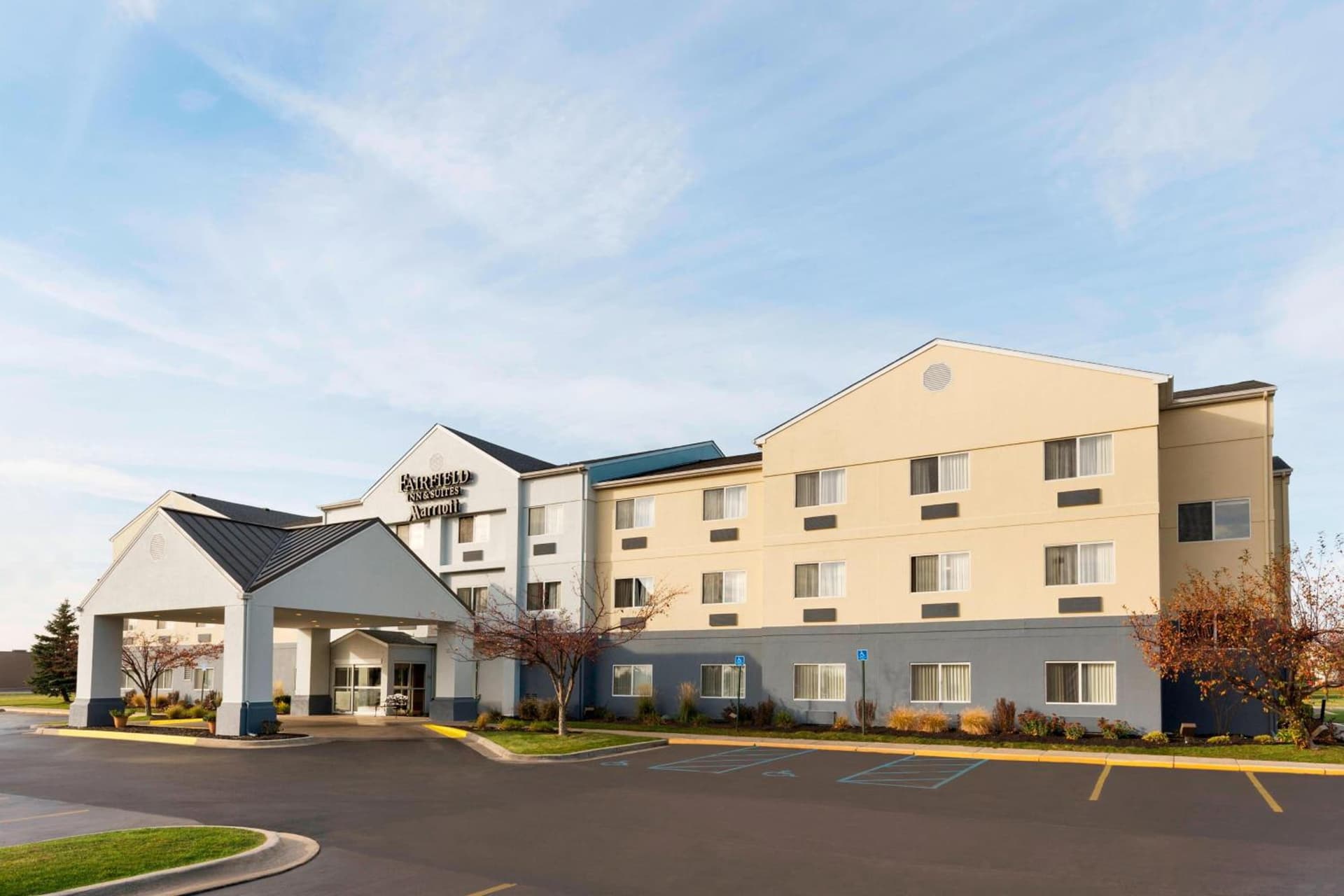 Fairfield Inn & Suites Saginaw property views in Saginaw, MI — gallery photo 3