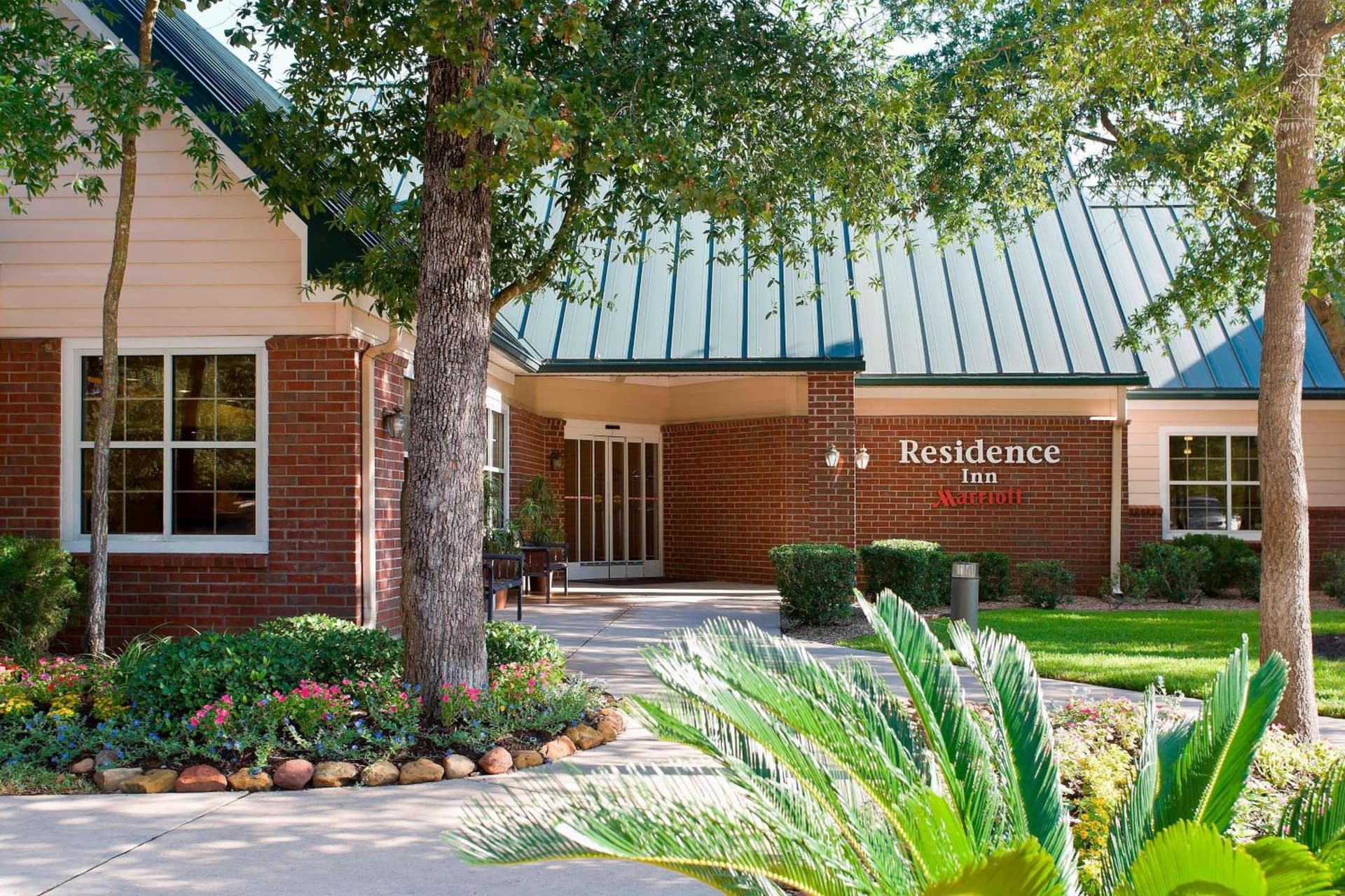Residence Inn by Marriott Houston The Woodlands/Lake Front Circle — hotel in The Woodlands, Texas