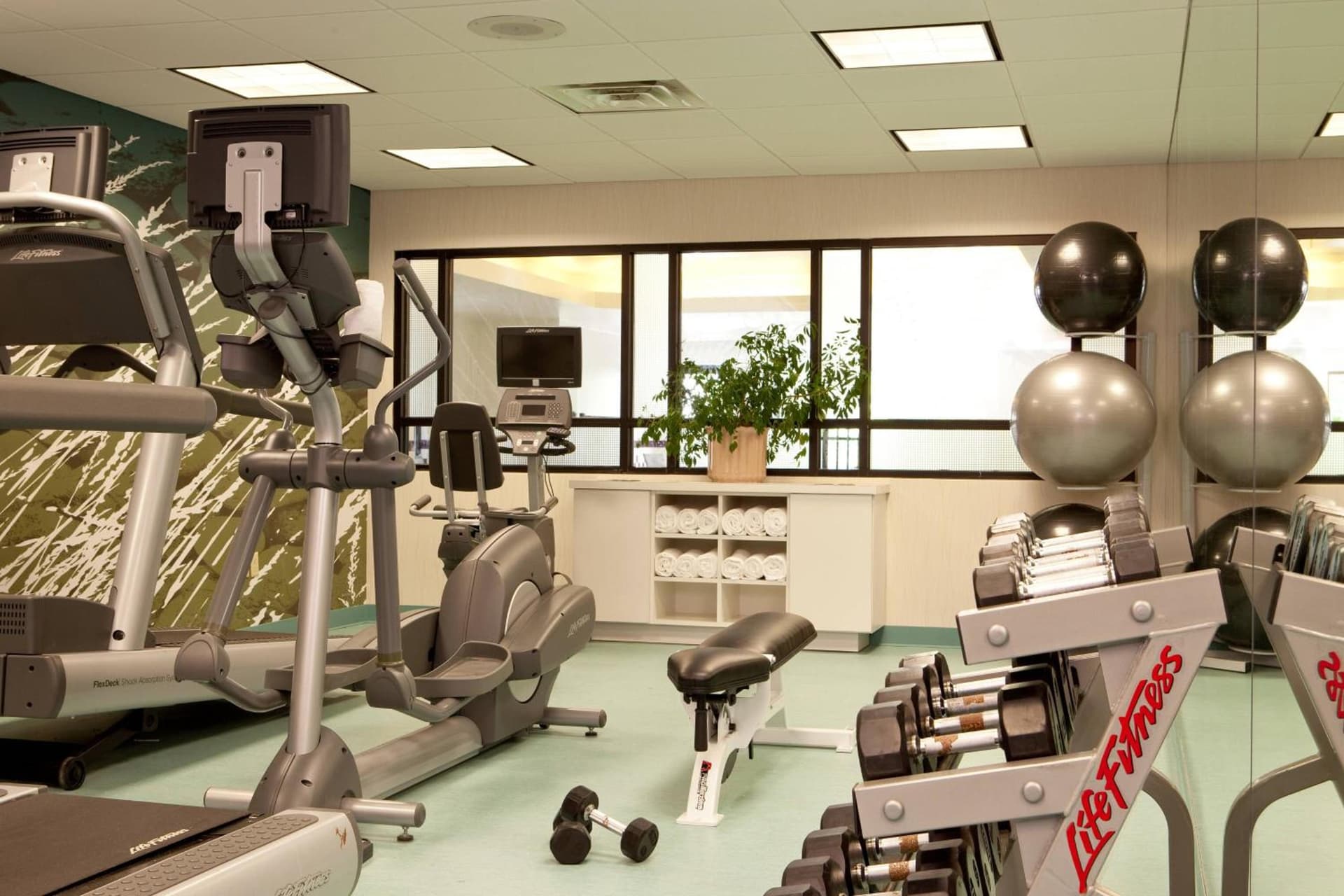 SpringHill Suites by Marriott Tarrytown Westchester County gallery photo in Tarrytown, NY — image 12